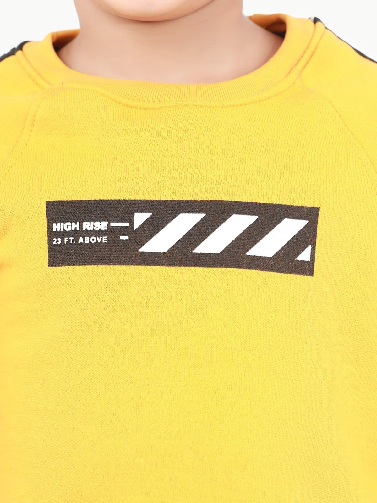 Crew Neck Graphic Sweatshirt - EBTSS22-003 - Image 4