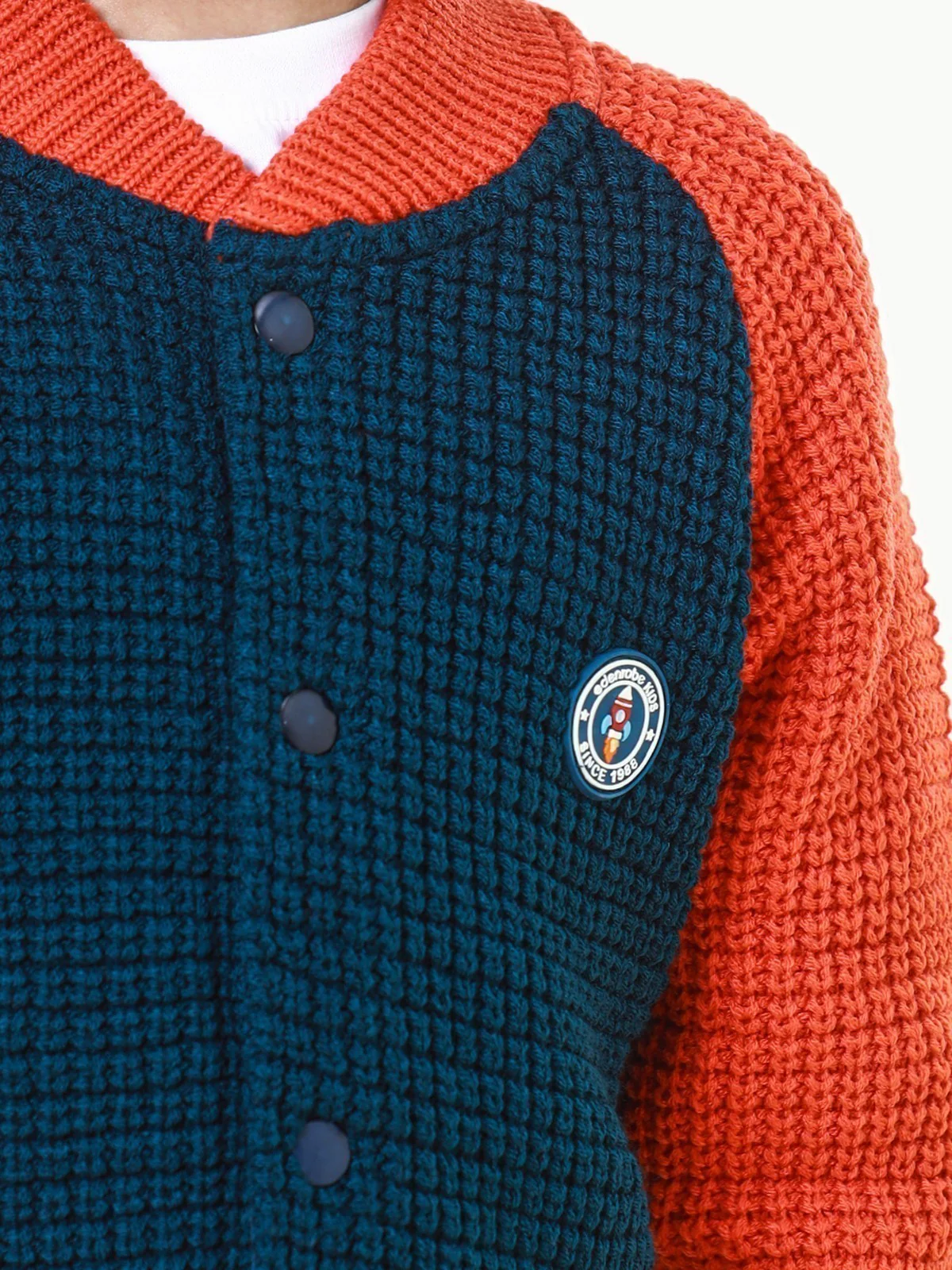 Color-Block Cardigan - EBTSWT22-002 - Image 5