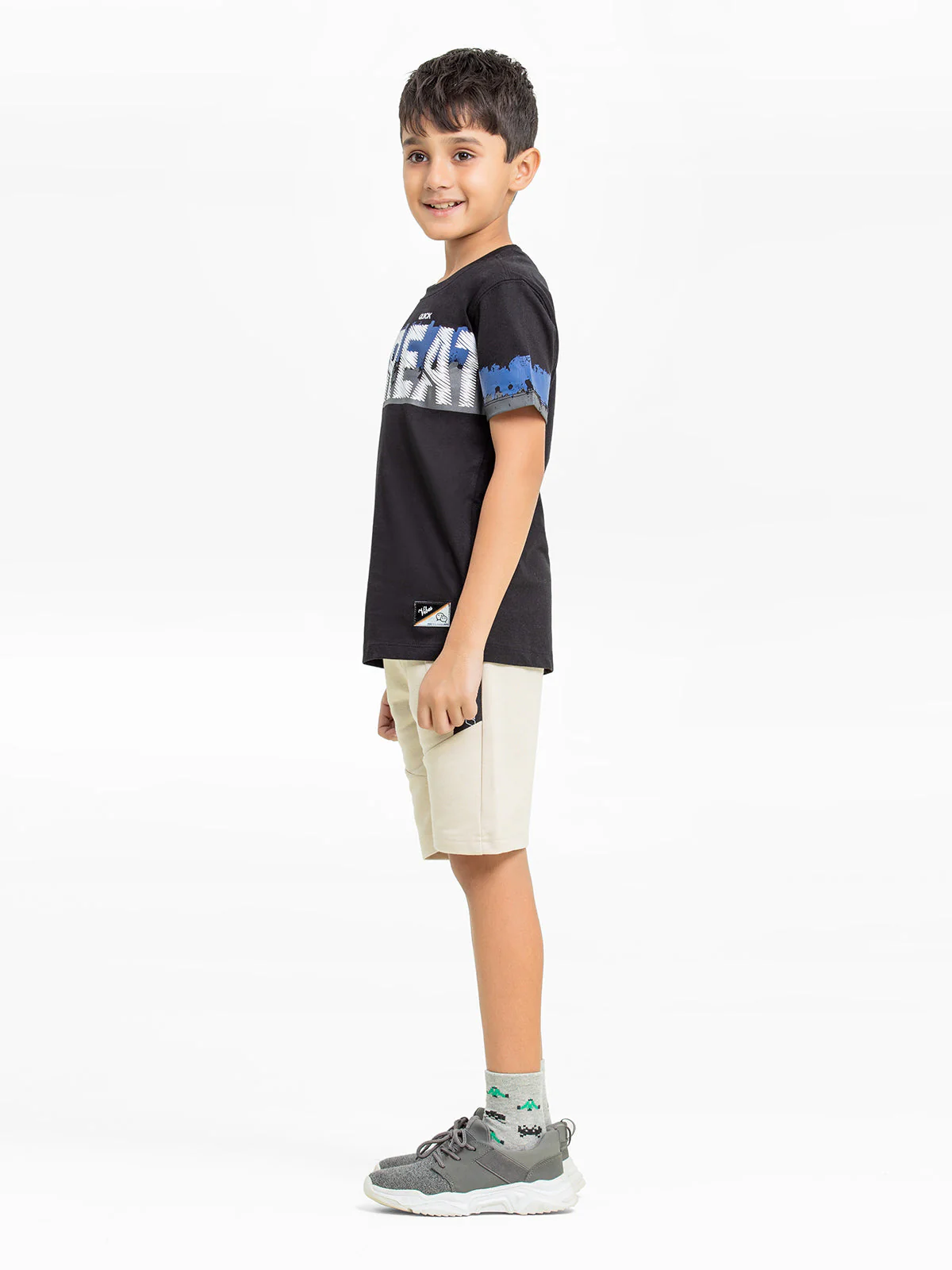Retreat Graphic Tee - EBTTS24-005 - Image 4