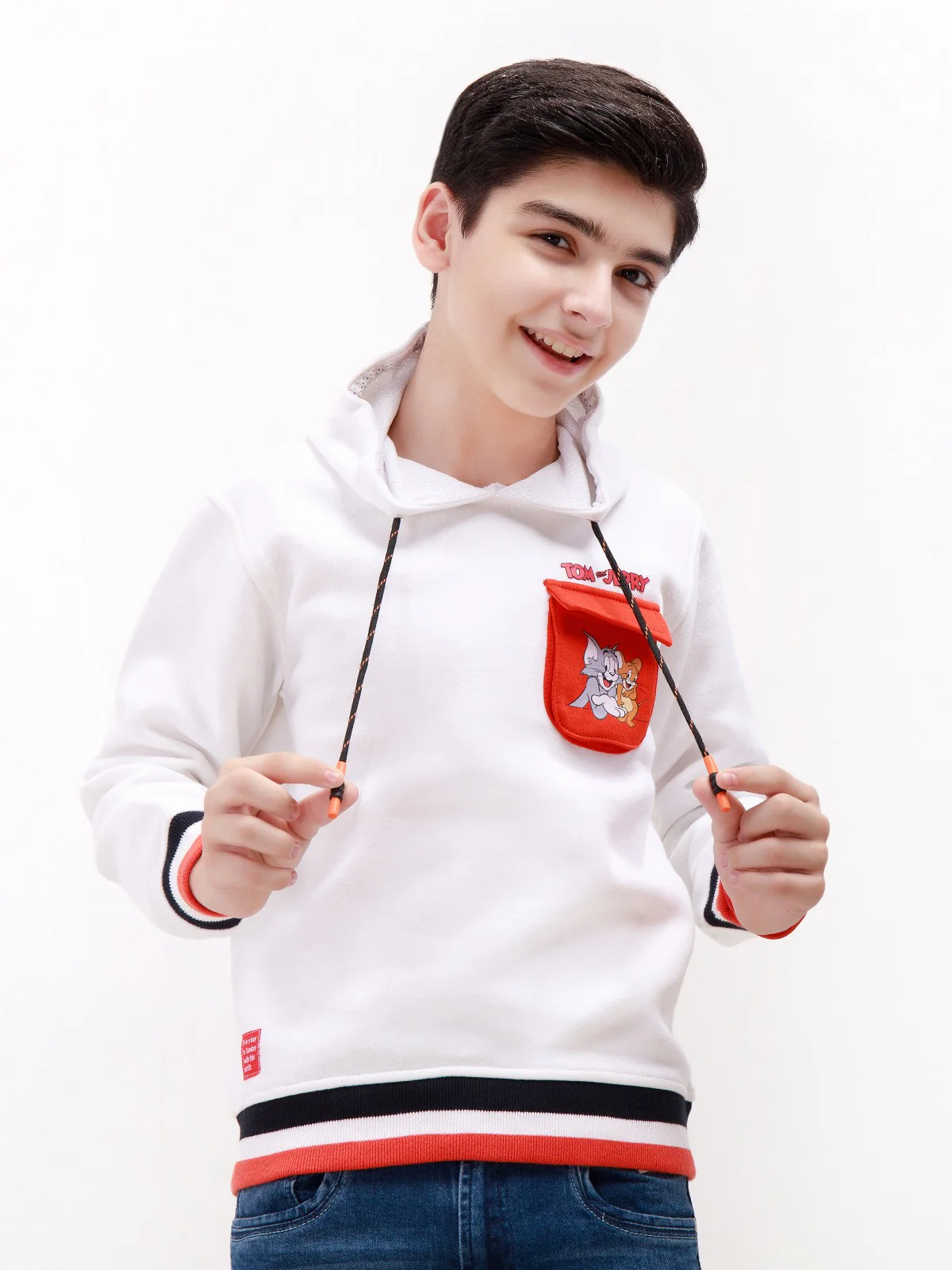 Pullover Hoodie - EBTH21-010