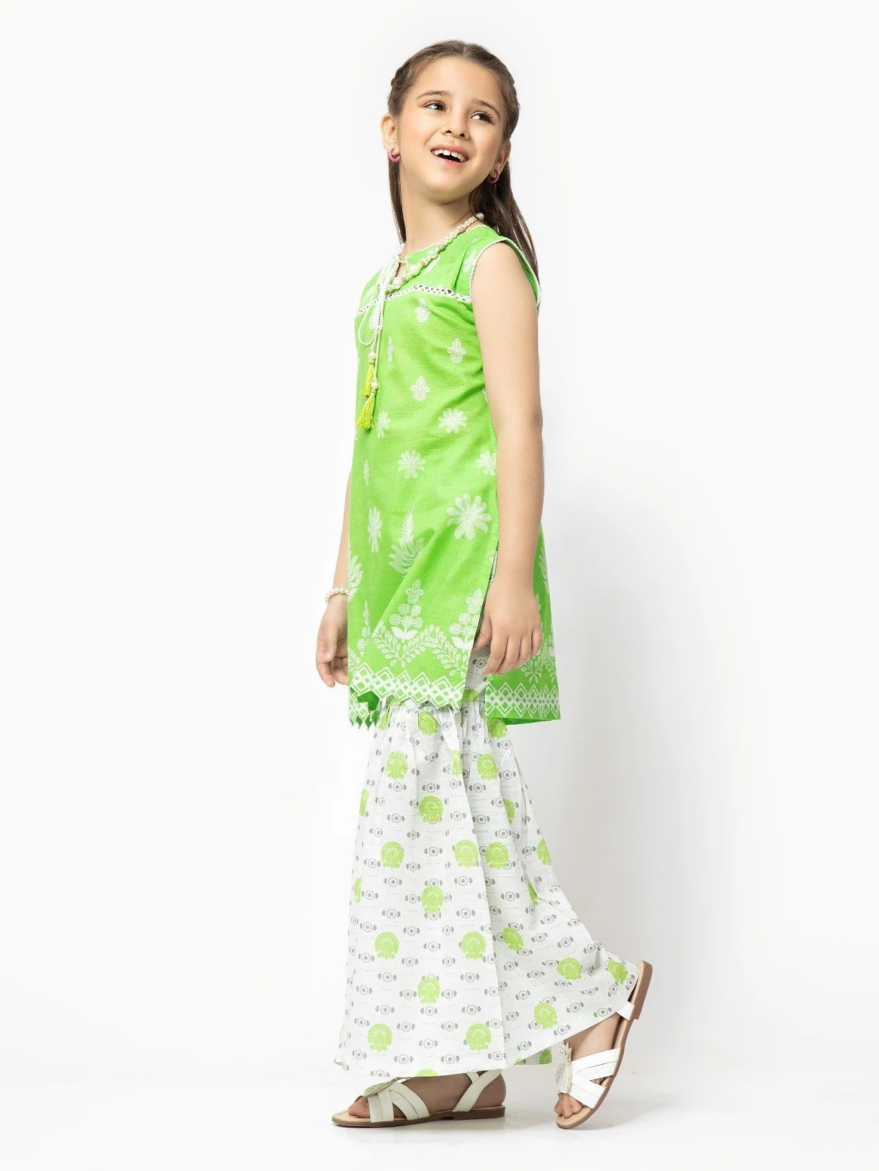 Printed Khaddar Gharara Suit - EGTKP22-70311 (2-Pcs) - Image 3