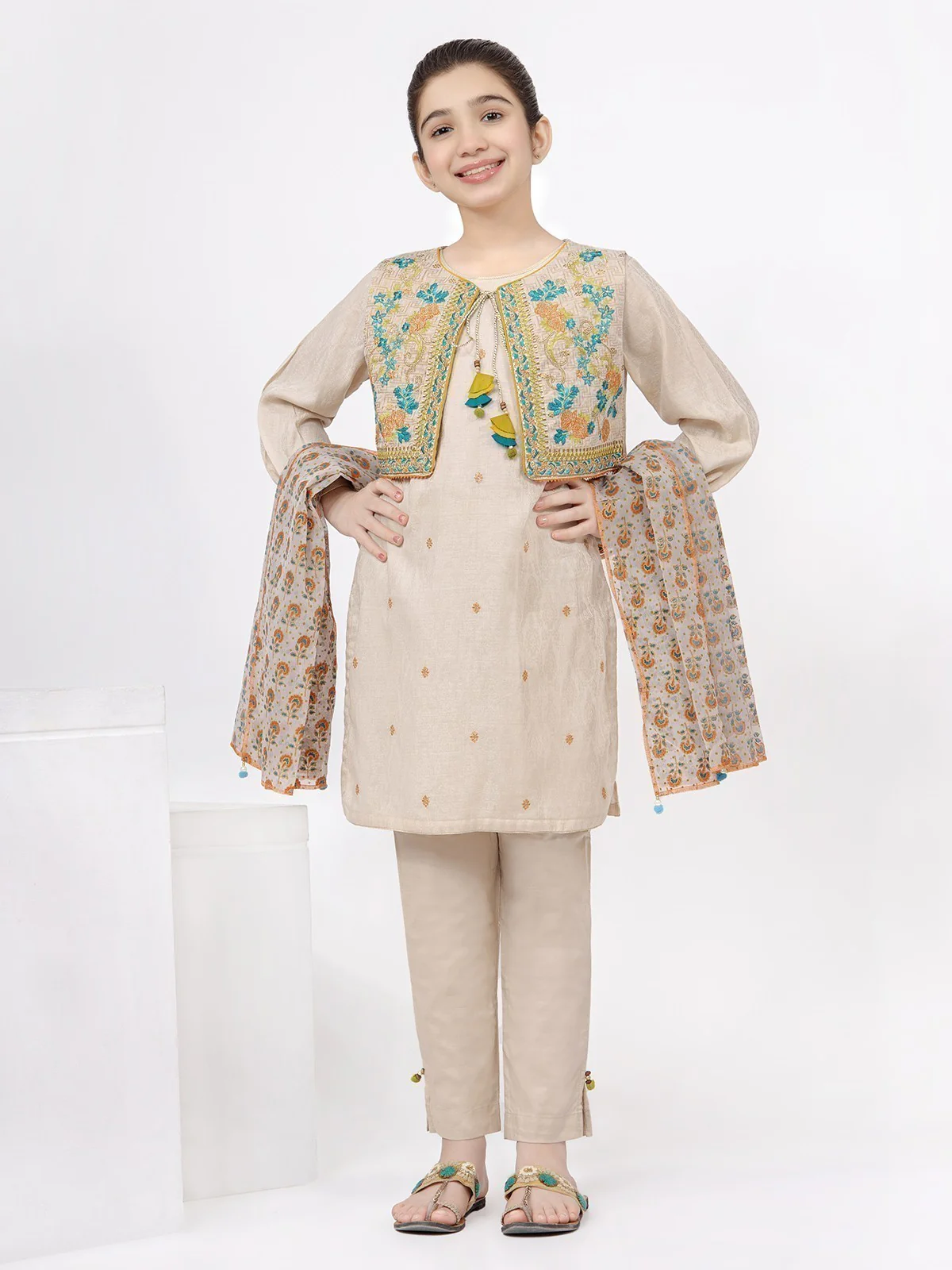 Embroidered Cotton Suit - EGTP21-22143 - Image 4