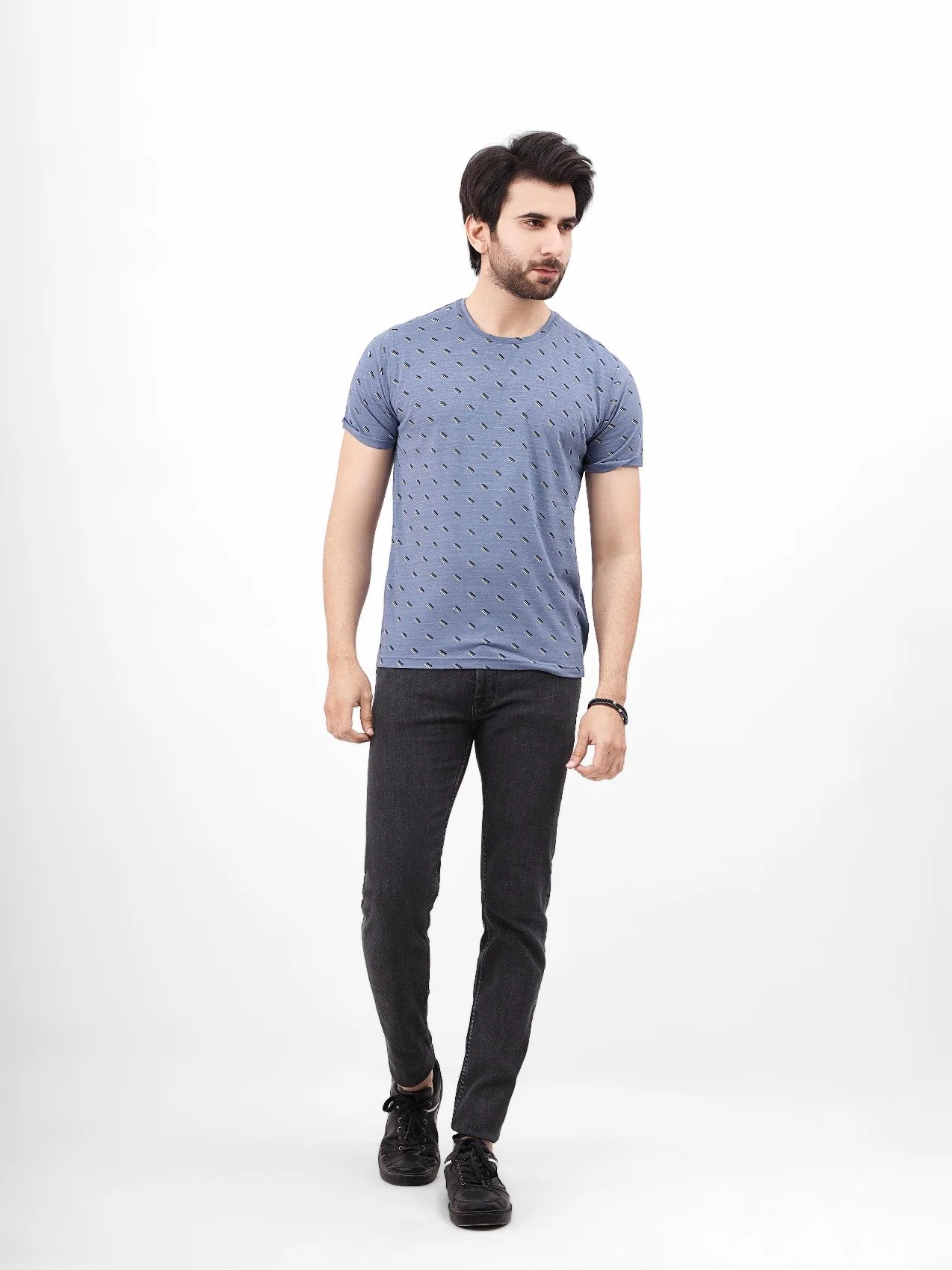 Crew Neck Graphic Tee - EMTGT21-001