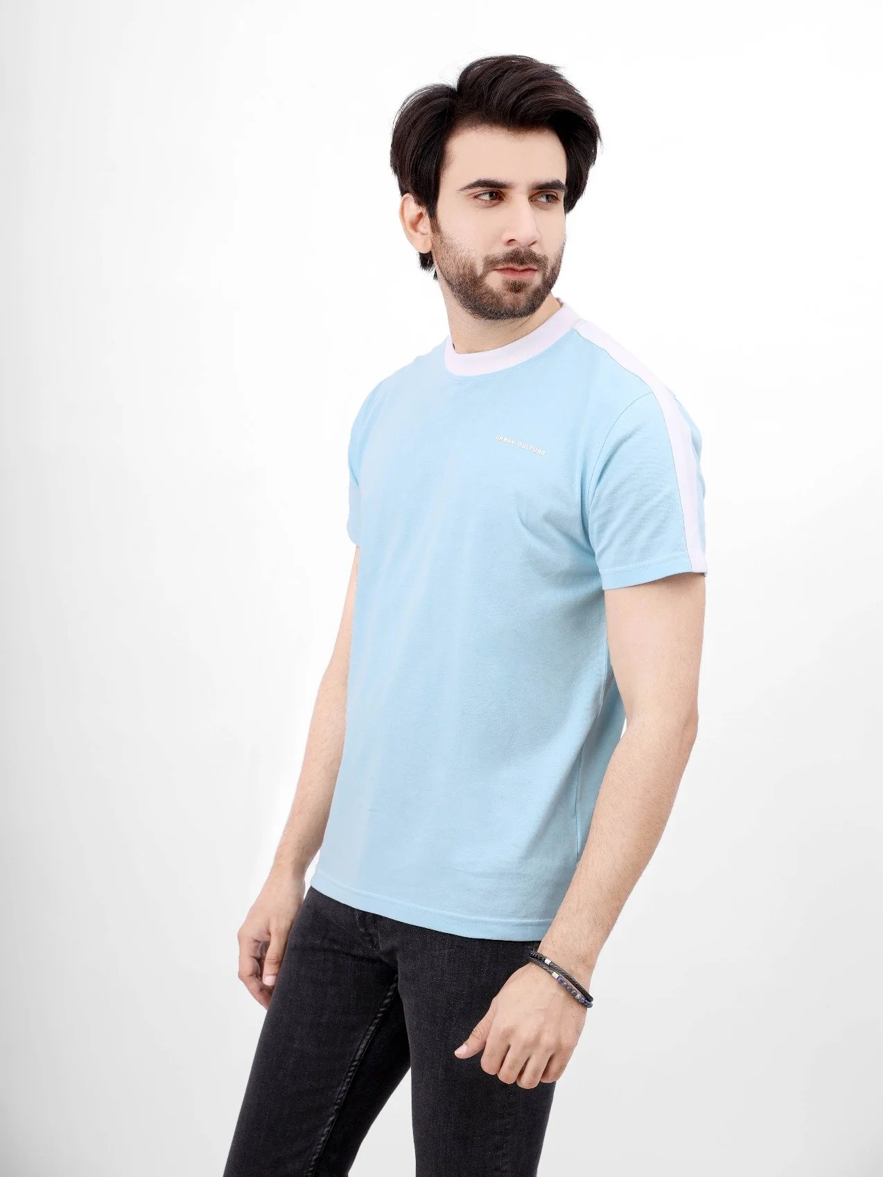 Crew Neck Classic Tee - EMTGT21-013 - Image 2