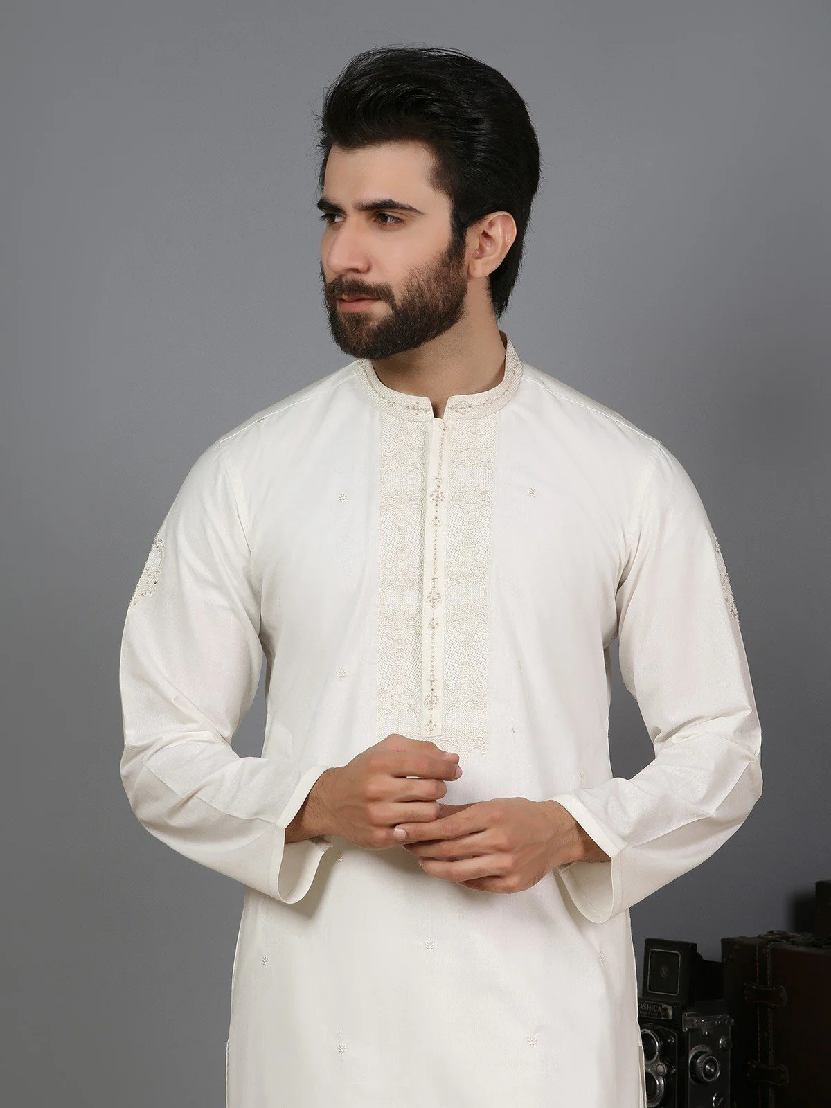 Embroidered Viscose Shalwar Kameez - EMTSC19-040 - Image 5