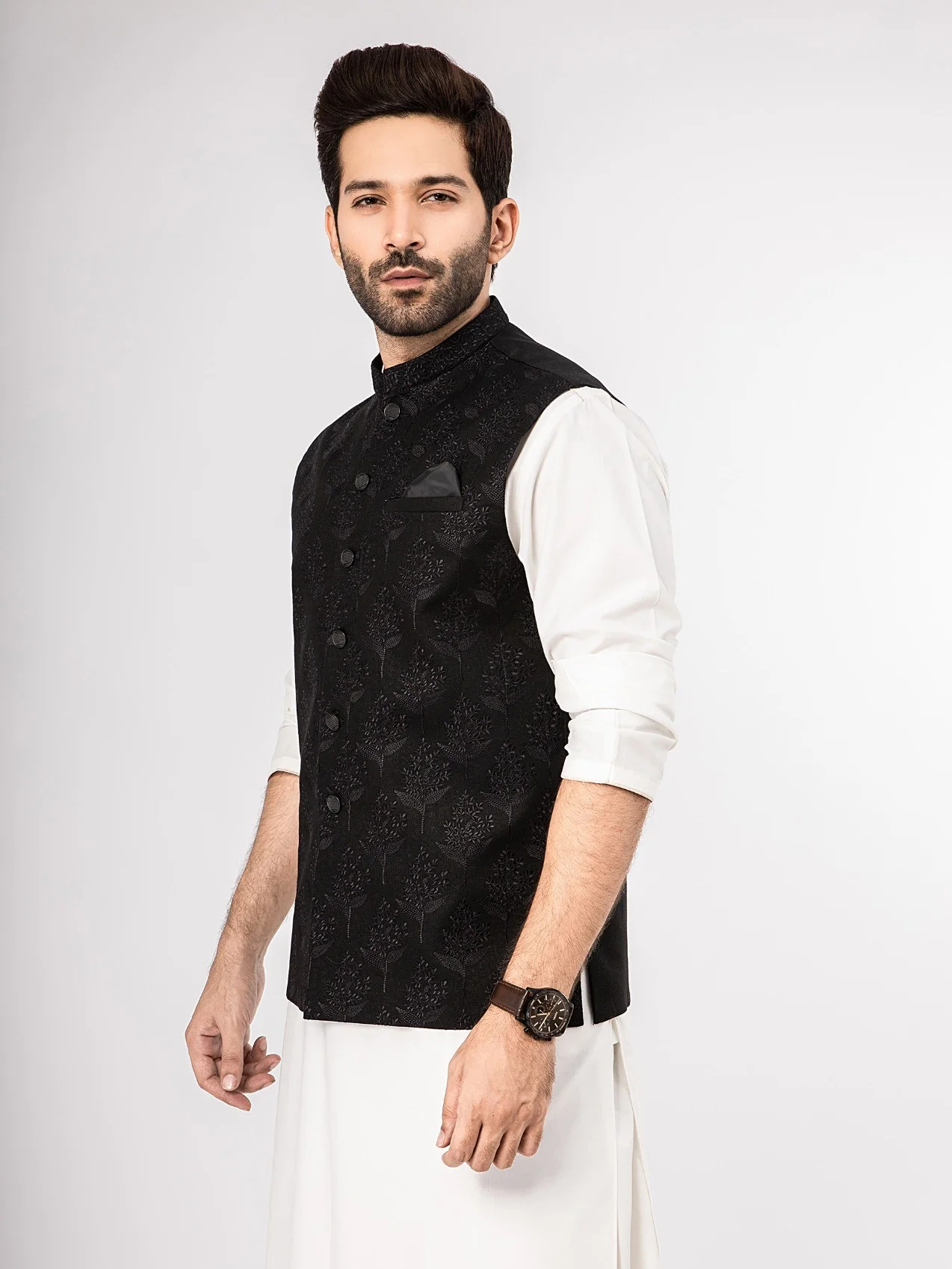 Embroidered Linen Waistcoat - EMTWCC21-074 - Image 2