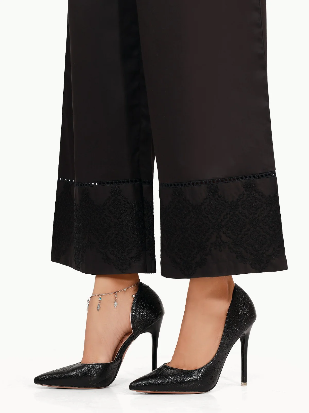 Embroidered Cambric Trouser - EWBE22-76330 - Image 2
