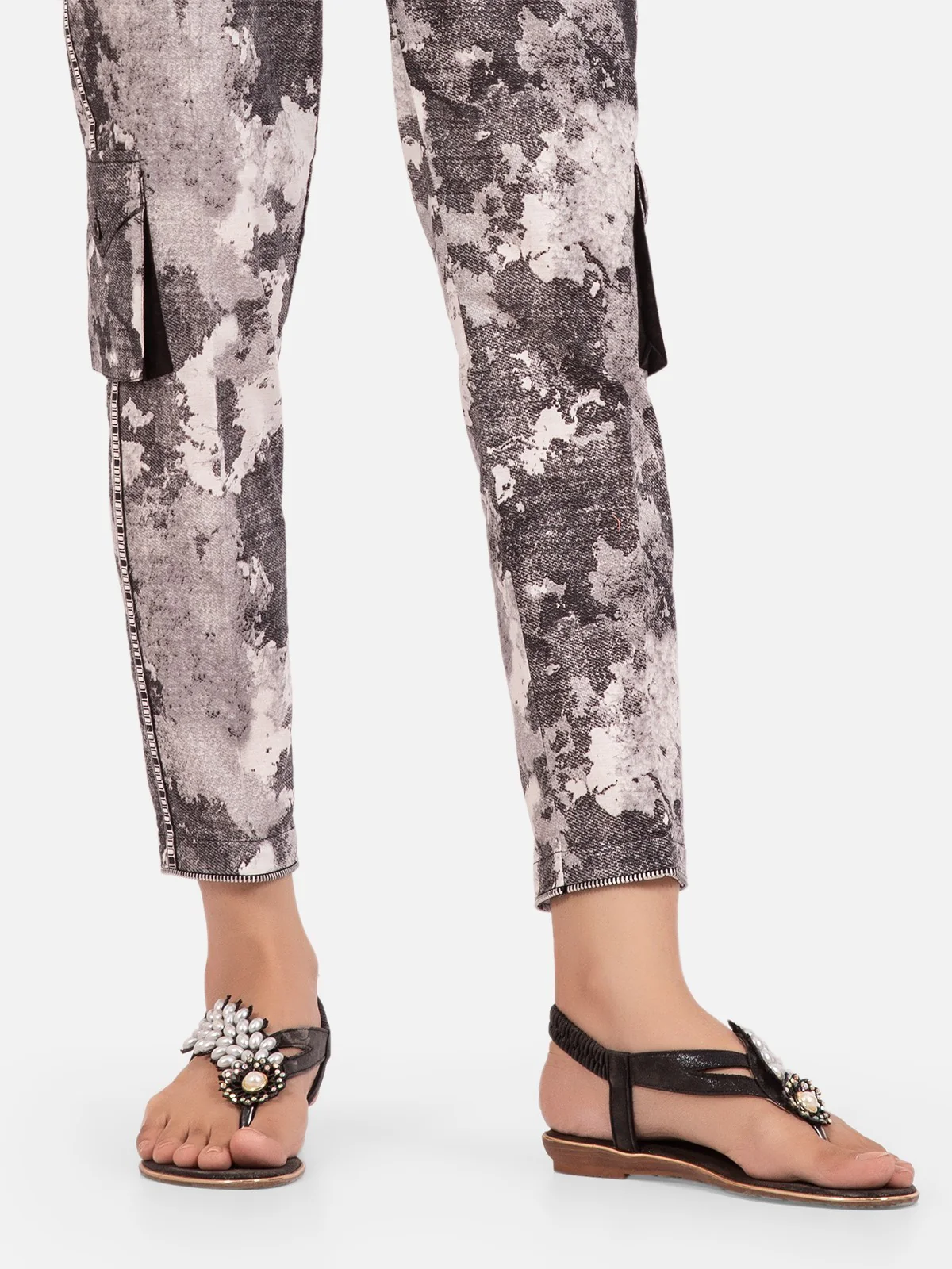 Printed Lawn Trouser - EWBP20-76207
