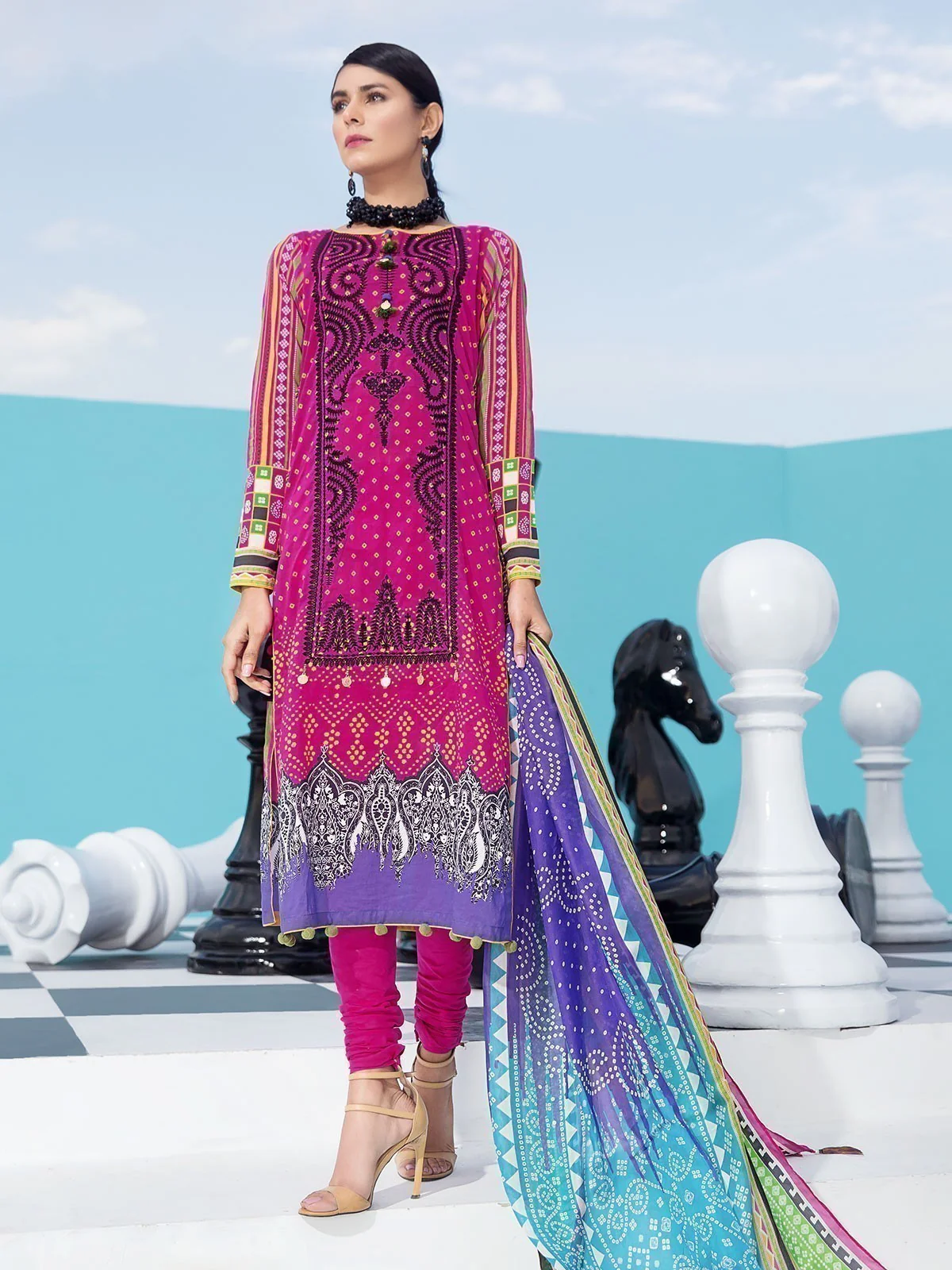 Embroidered Lawn Suit - EWU20V4-19963