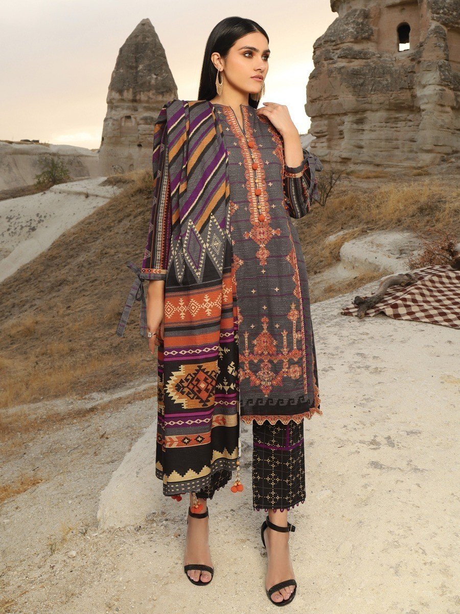 Embroidered Khaddar Suit - EWU20W12-20187