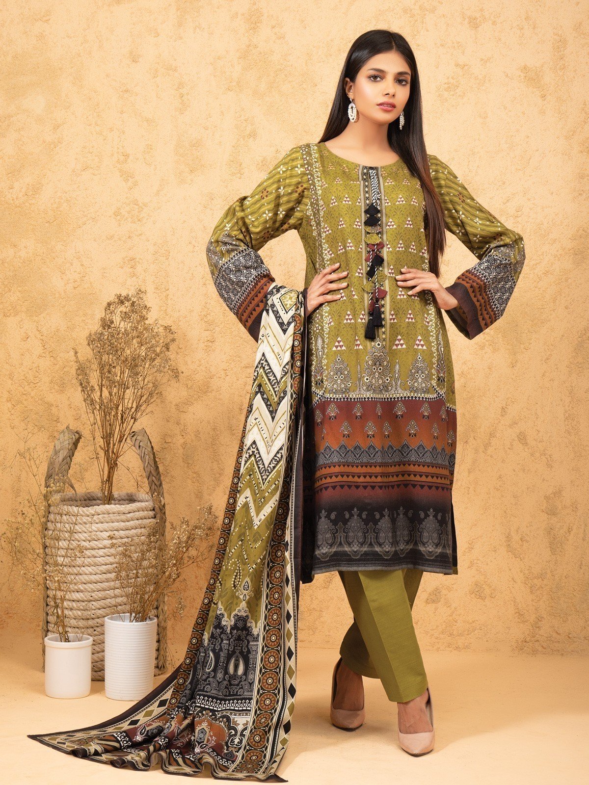 Printed Viscose Suit - EWU21A10-21377