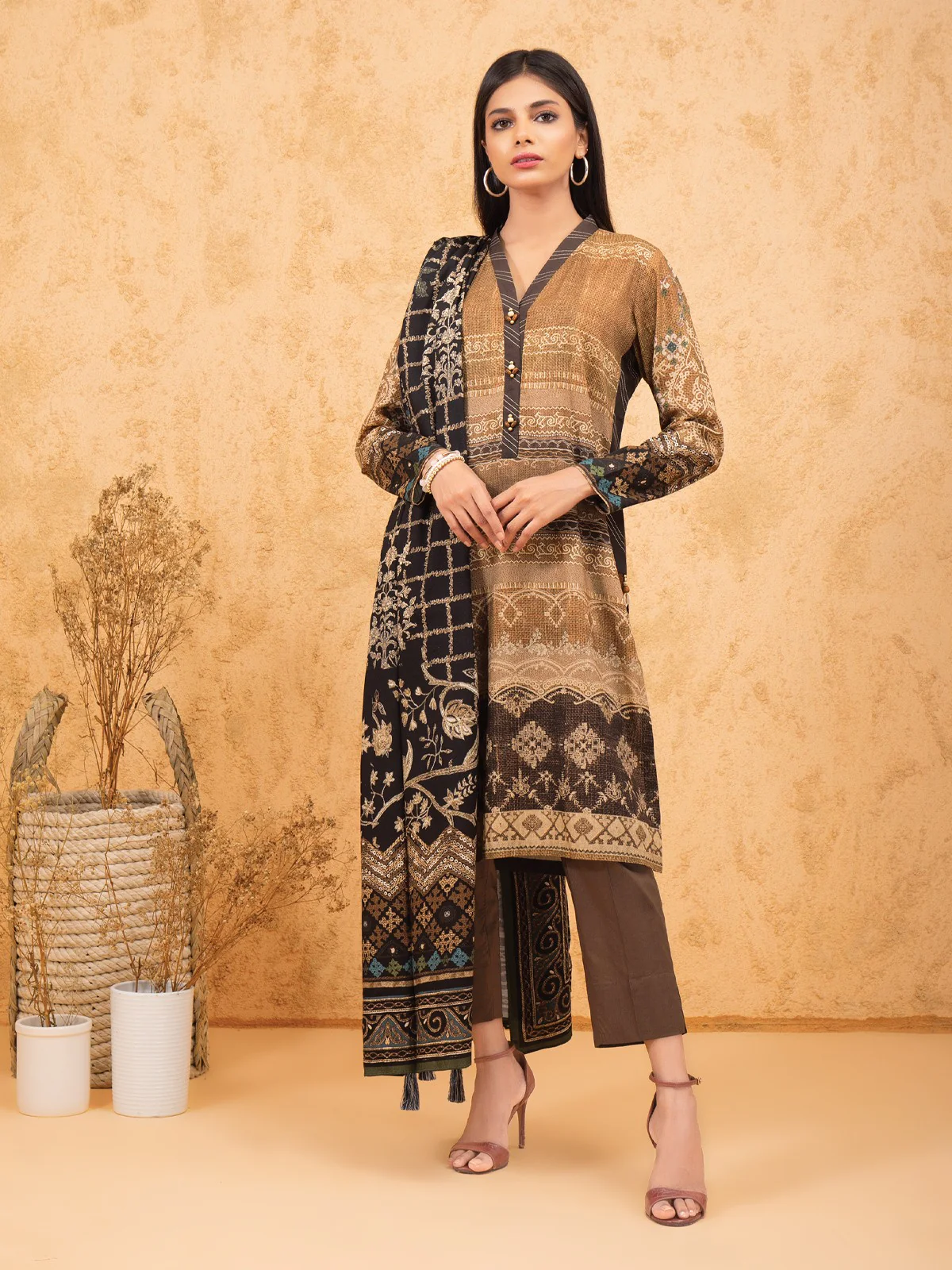 Printed Viscose Suit - EWU21A10-21379
