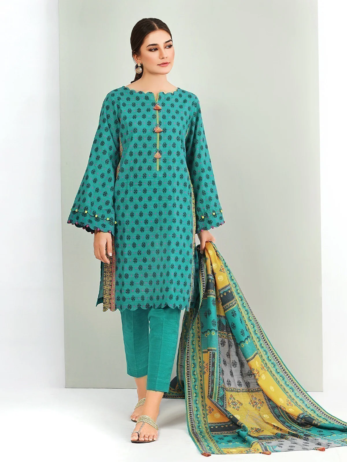 Printed Khaddar Suit - EWU21A9-21482