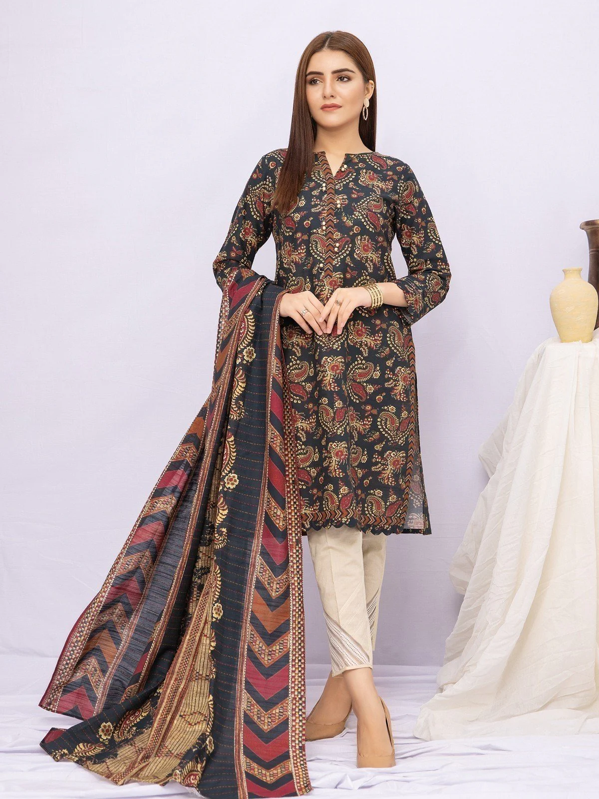 Printed Khaddar Suit - EWU21A9-21495