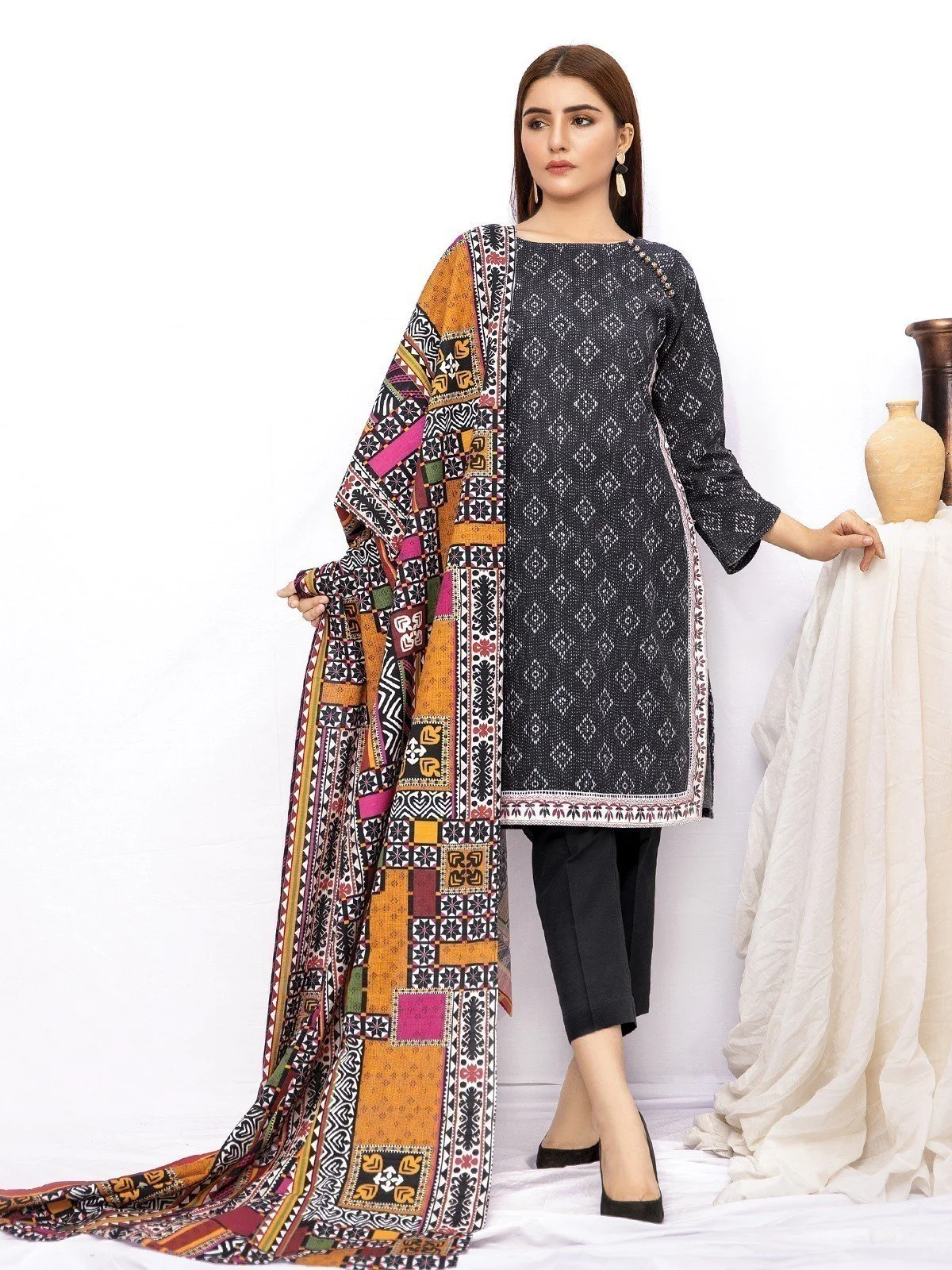 Printed Khaddar Shirt Dupatta - EWU21A9-21527