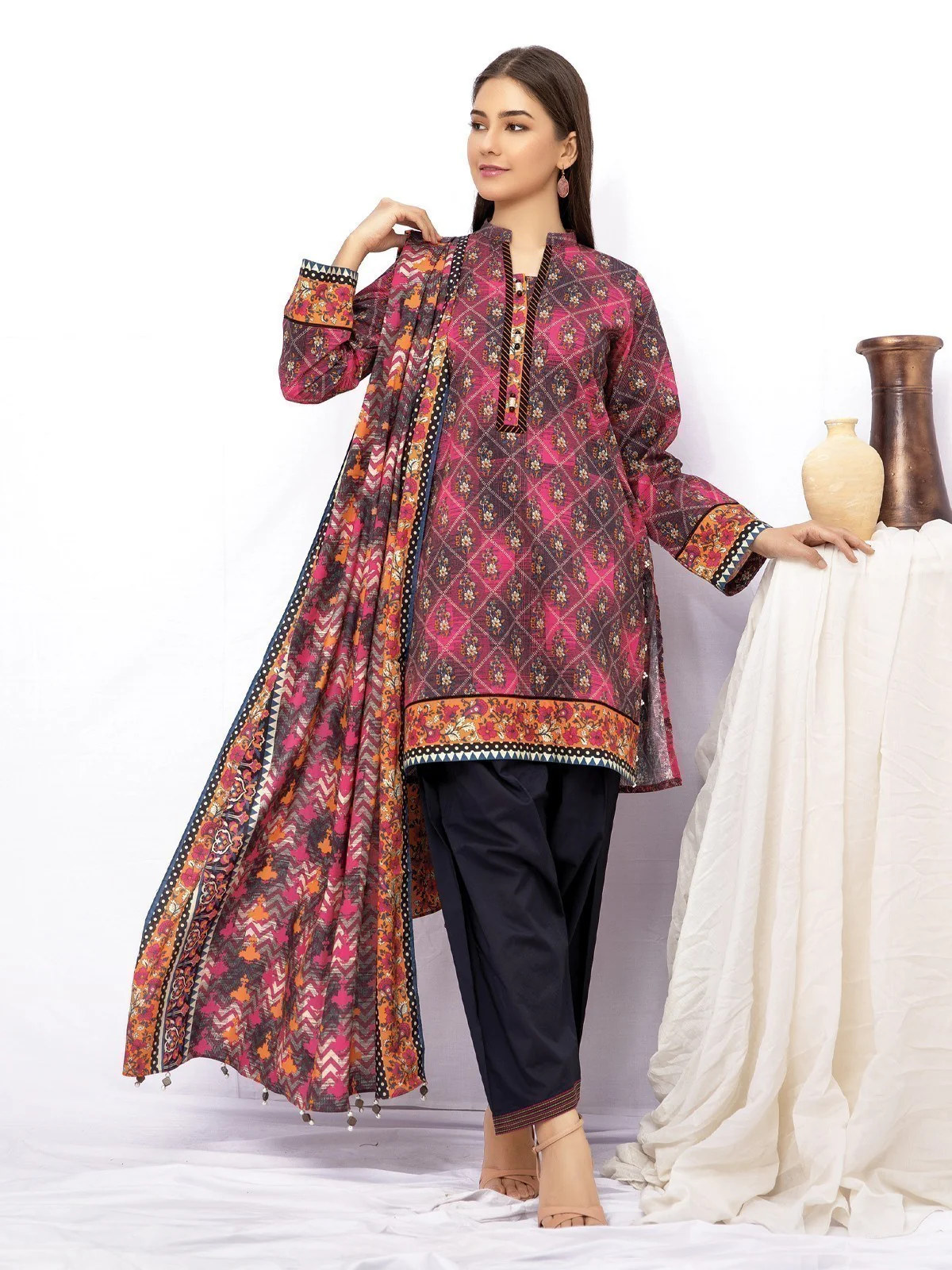 Printed Khaddar Shirt Dupatta - EWU21A9-21530