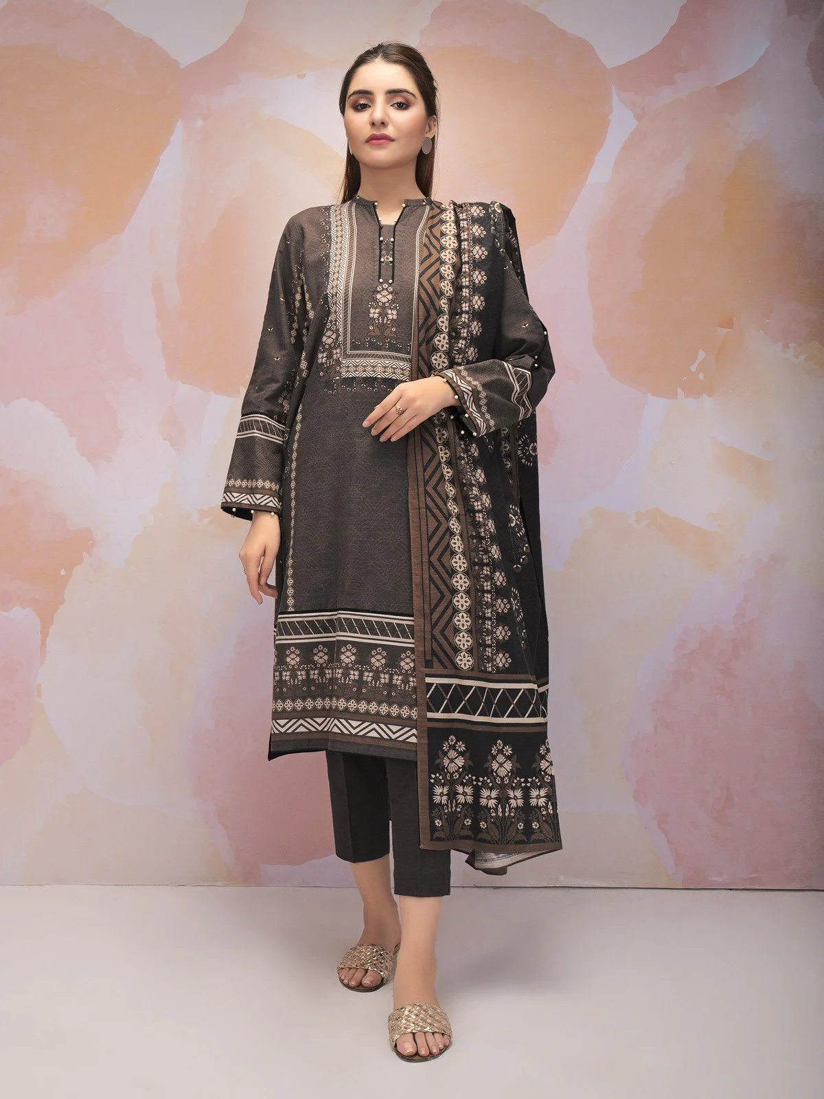Printed Khaddar Suit - EWU21A9-21599