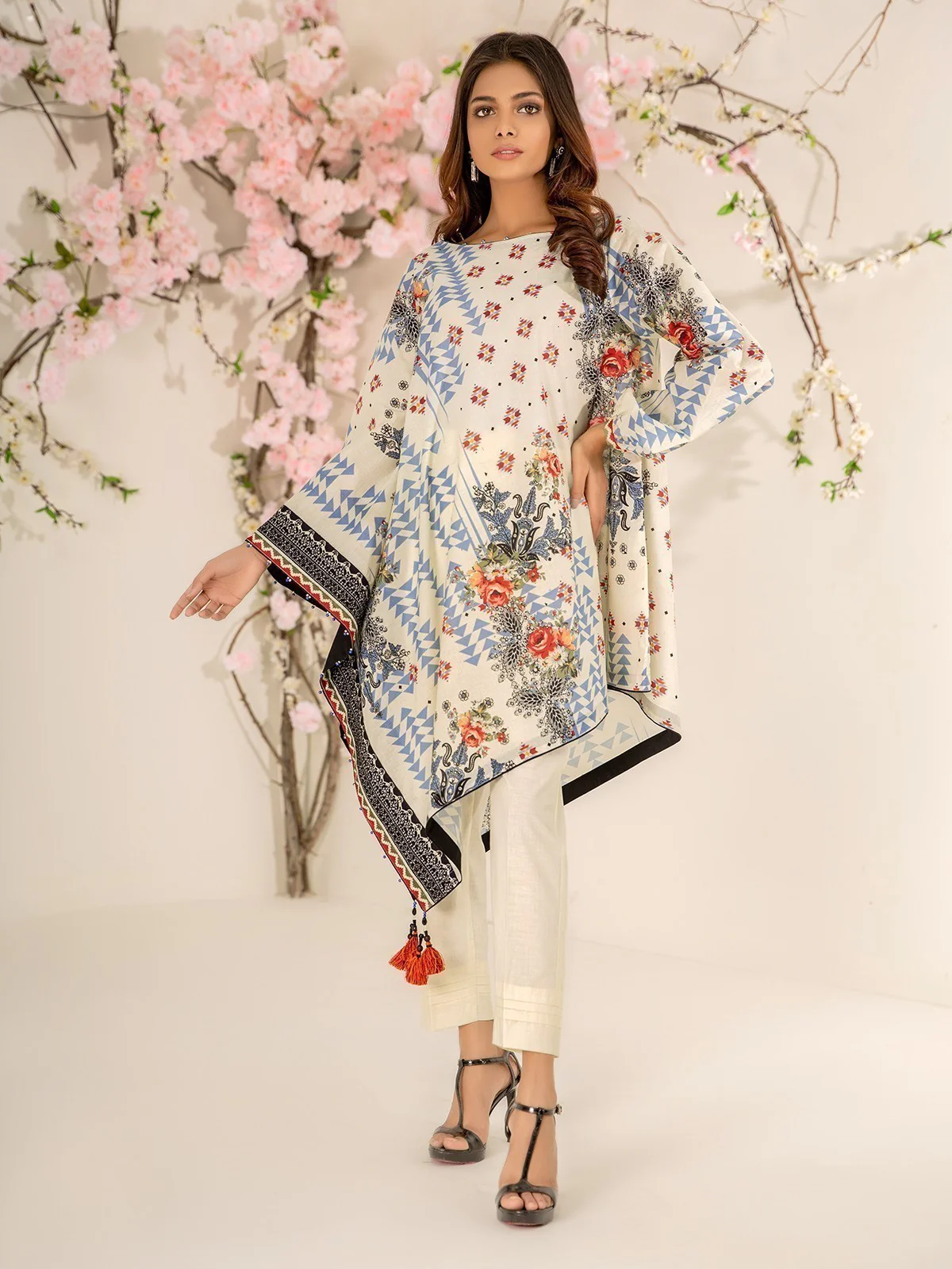Embroidered Lawn Shirt - EWU21V2-20512