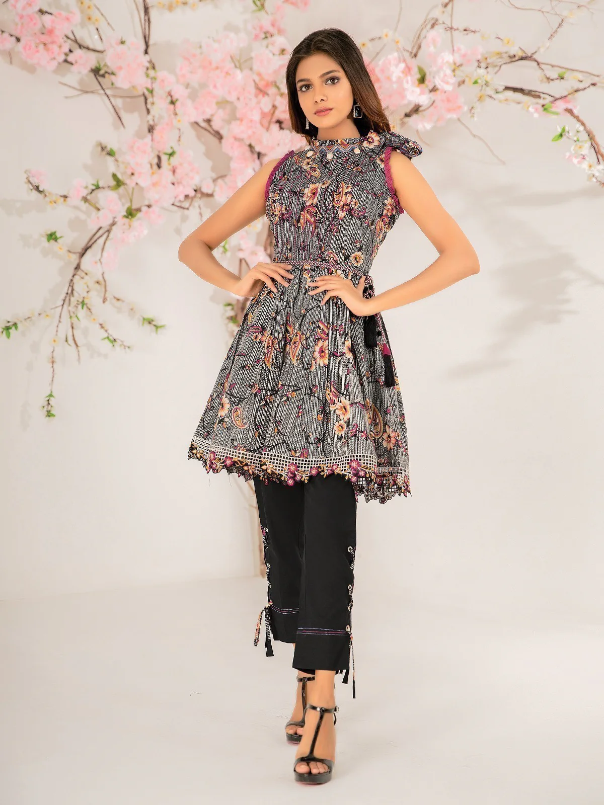 Embroidered Lawn Shirt - EWU21V2-20513