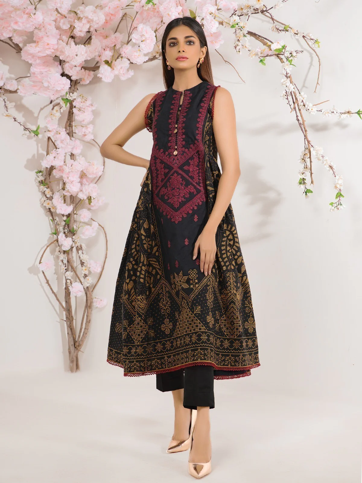 Embroidered Lawn Shirt - EWU21V2-20534