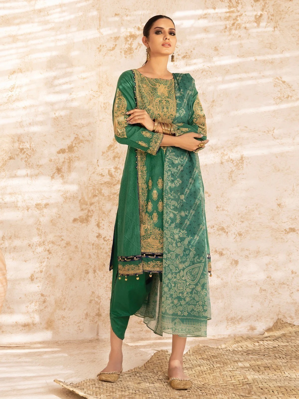 Embroidered Jacquard Suit - EWU21V3-20846