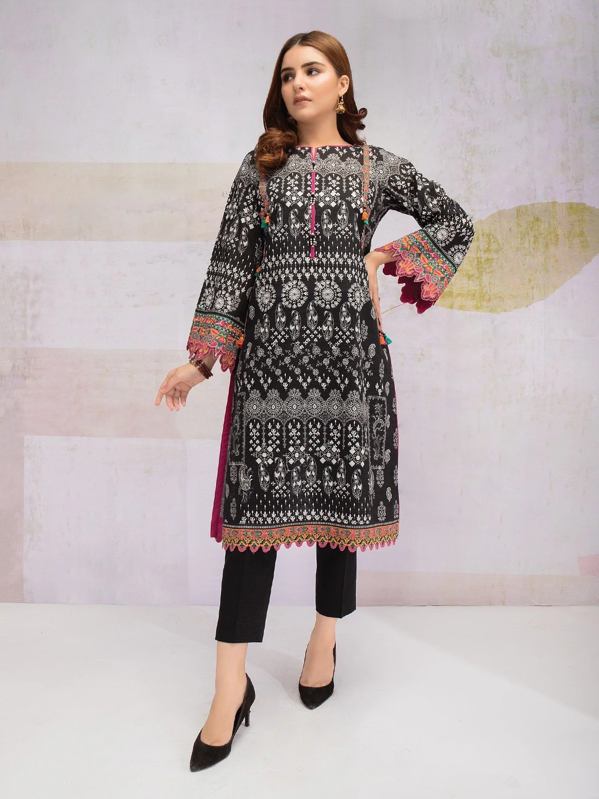 Embroidered Khaddar Shirt - EWU21V8-21715