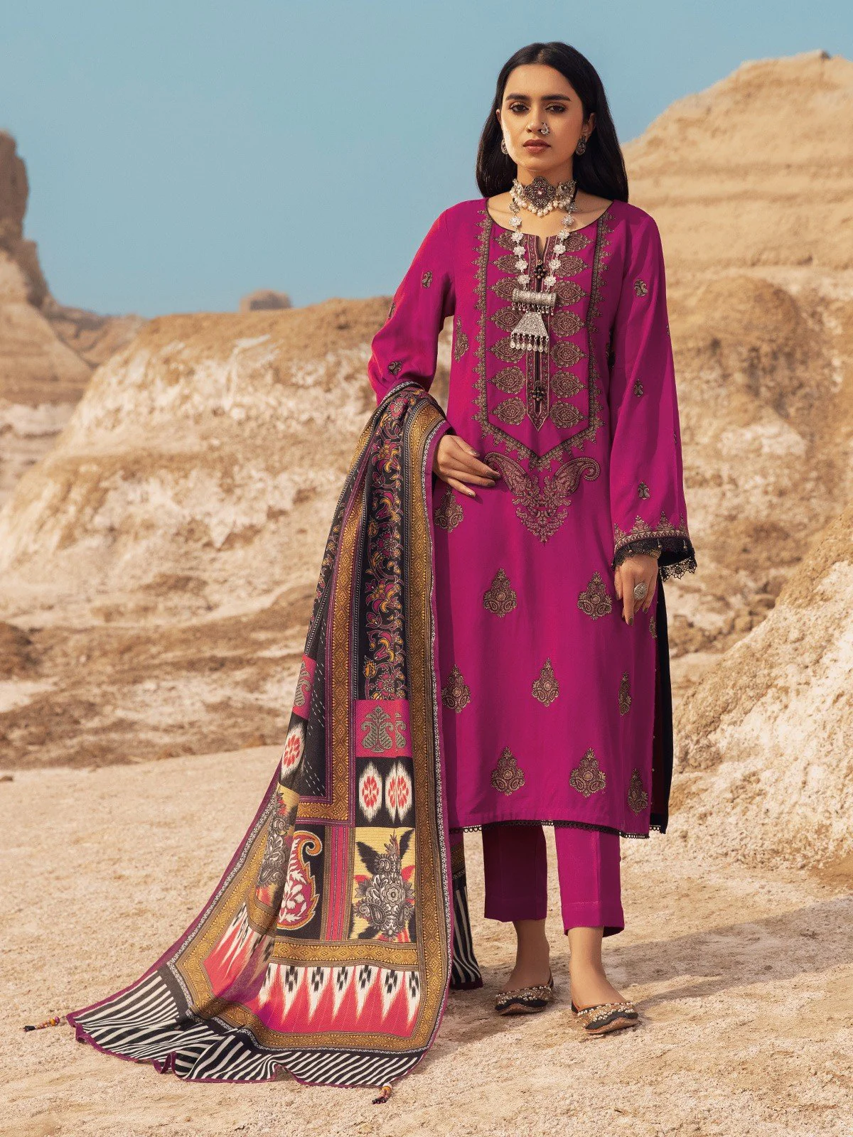Embroidered Cotail Suit - EWU21V8-21817