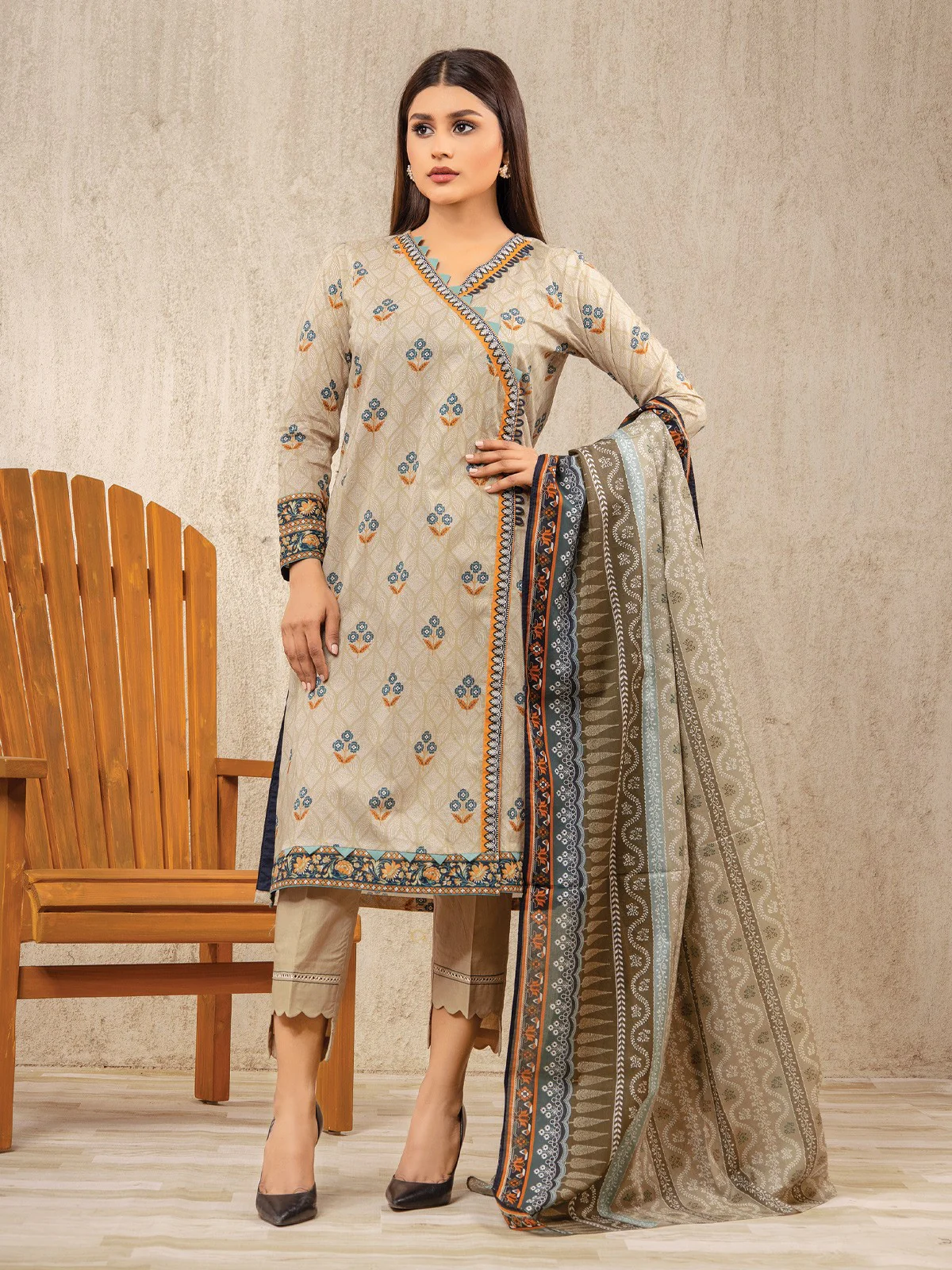 Printed Lawn Suit - EWU22A1-23083