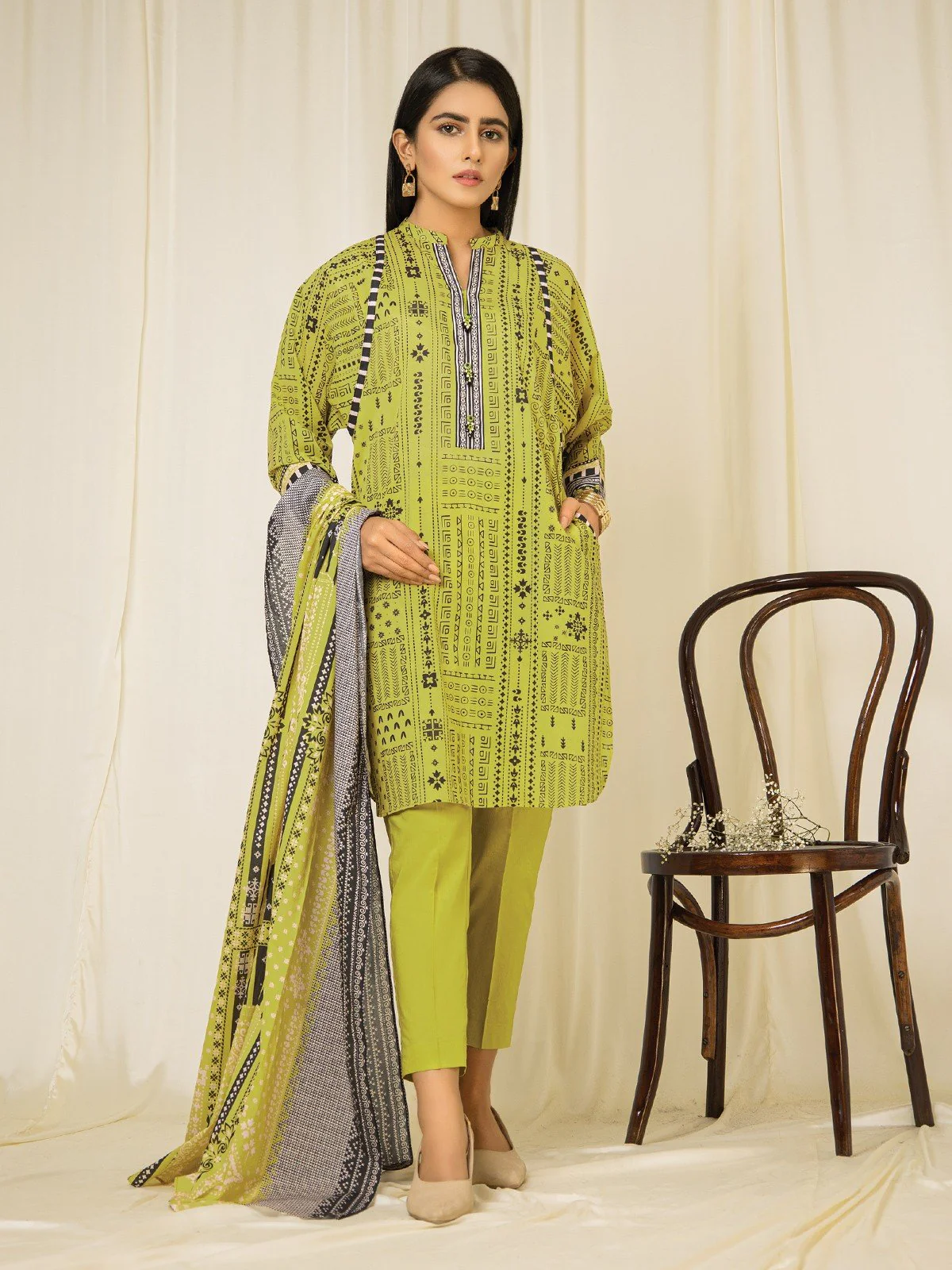 Printed Lawn Suit - EWU22A1-23085