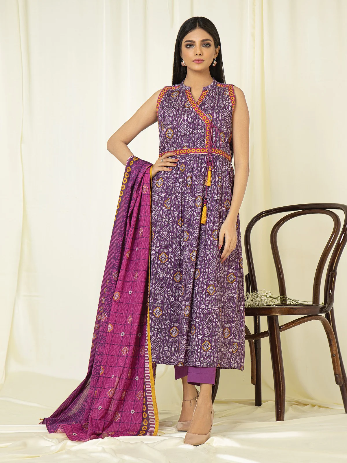 Printed Lawn Suit - EWU22A1-23133