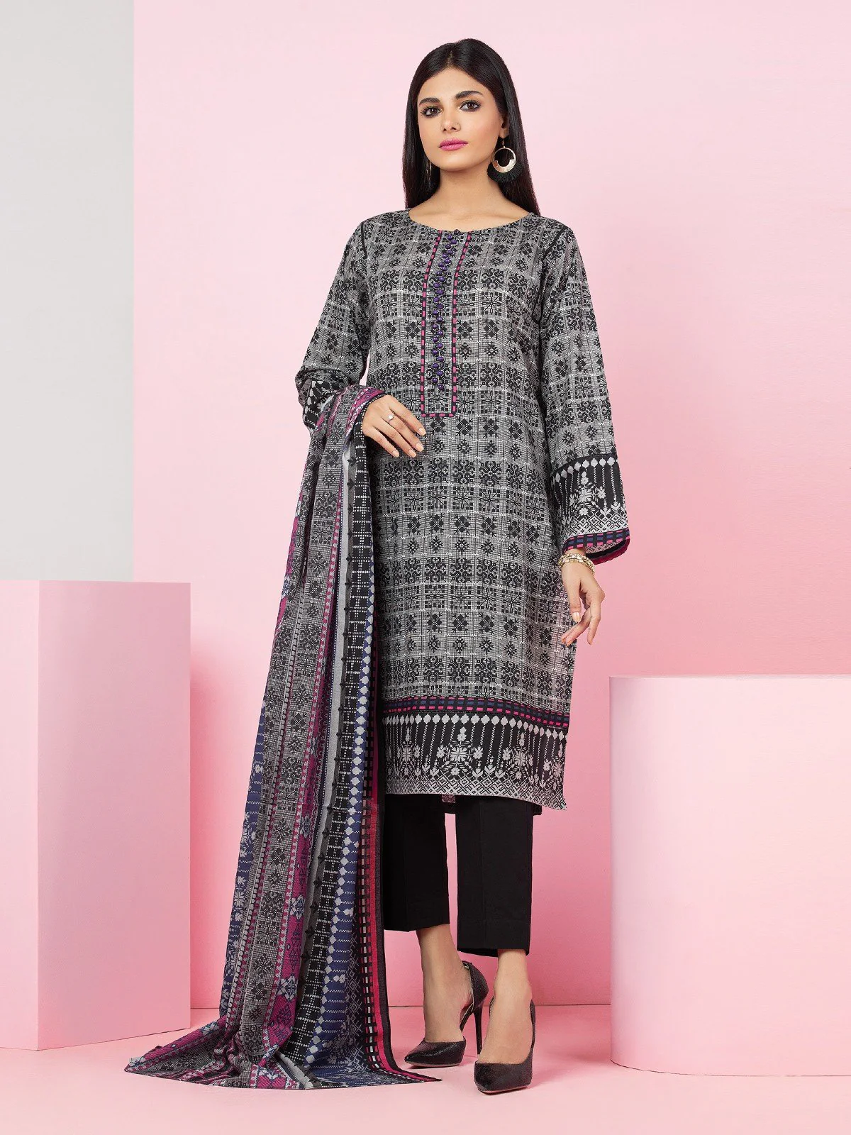 Printed Khaddar Suit - EWU22A3-24274