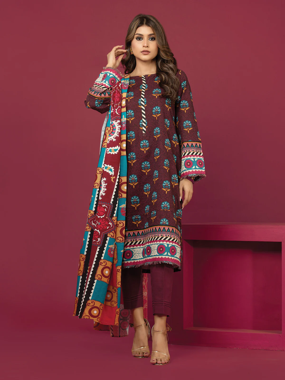 Printed Khaddar Suit - EWU22A3-24467