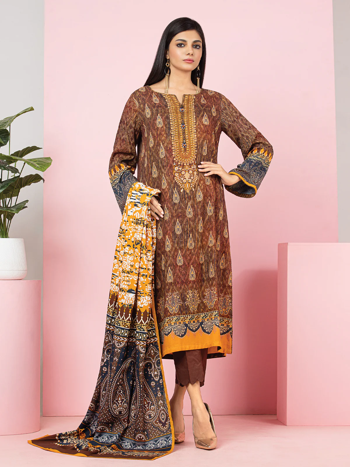 Printed Viscose Suit - EWU22A4-24004