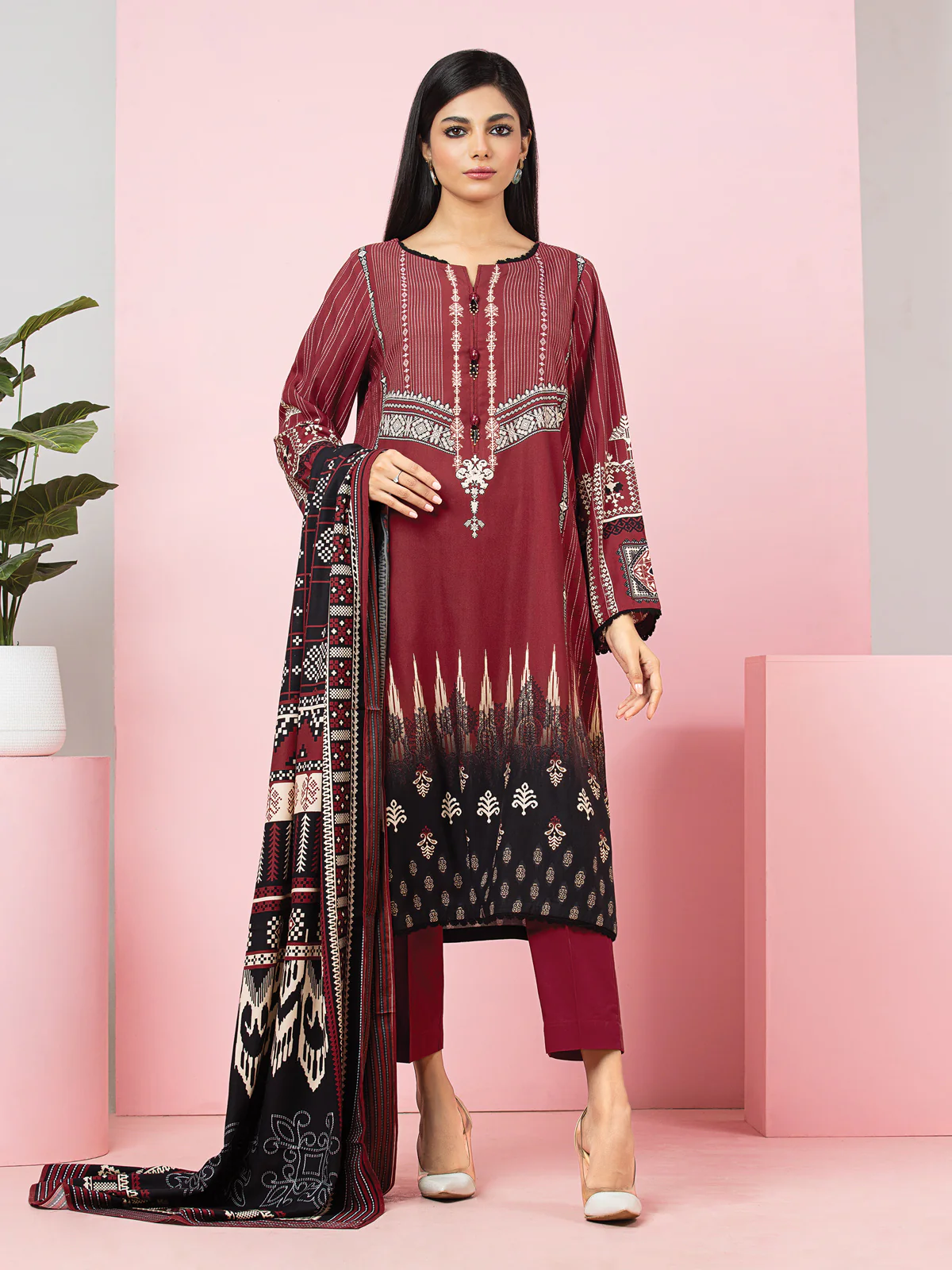 Printed Viscose Suit - EWU22A4-24013
