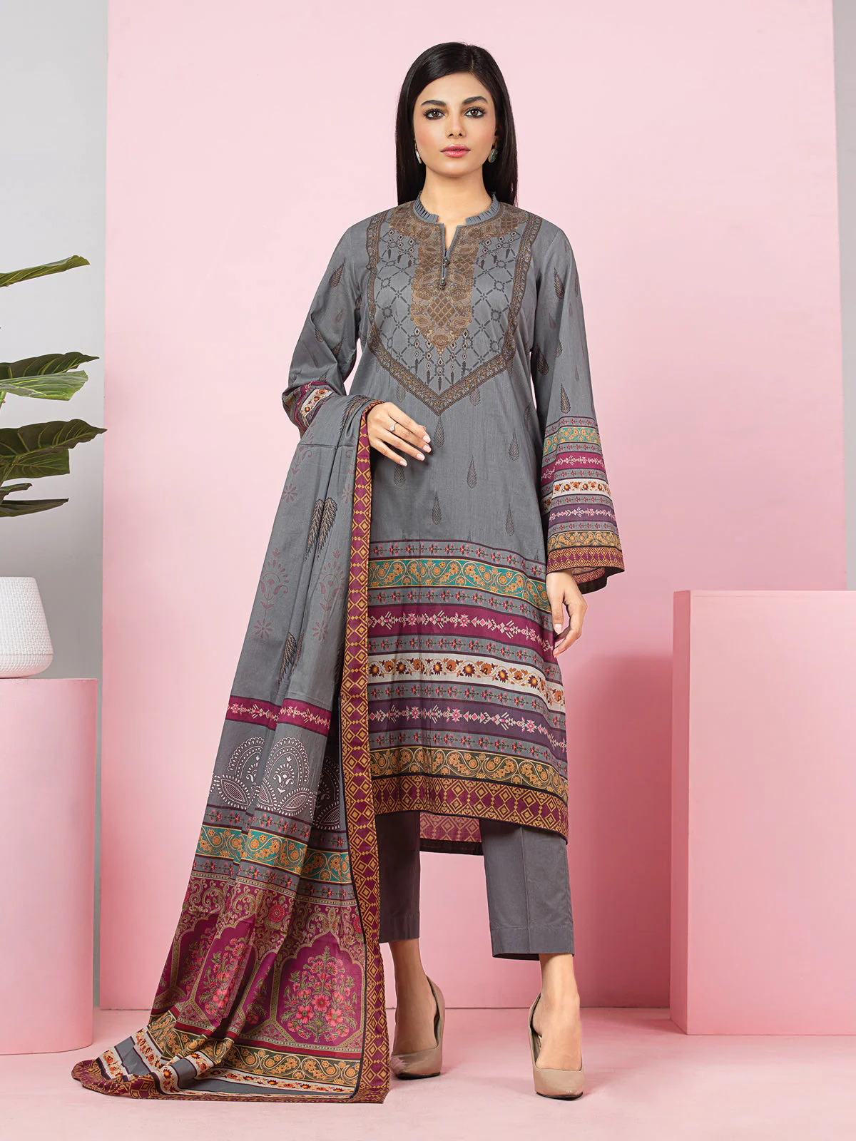 Printed Viscose Suit - EWU22A4-24015XXL
