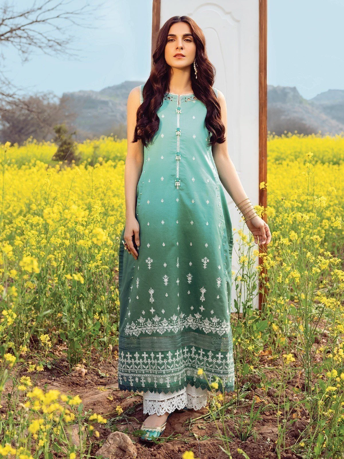 Embroidered Lawn Shirt - EWU22V1-23640