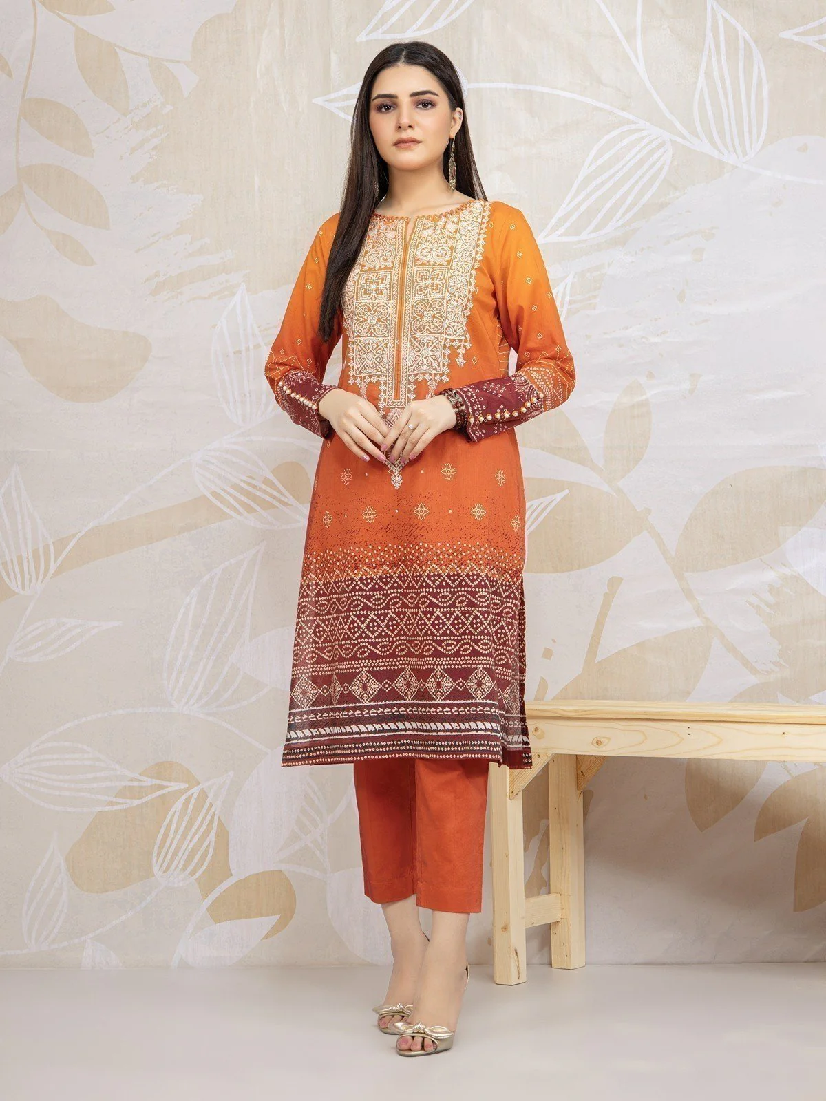Embroidered Lawn Shirt - EWU22V1-23641