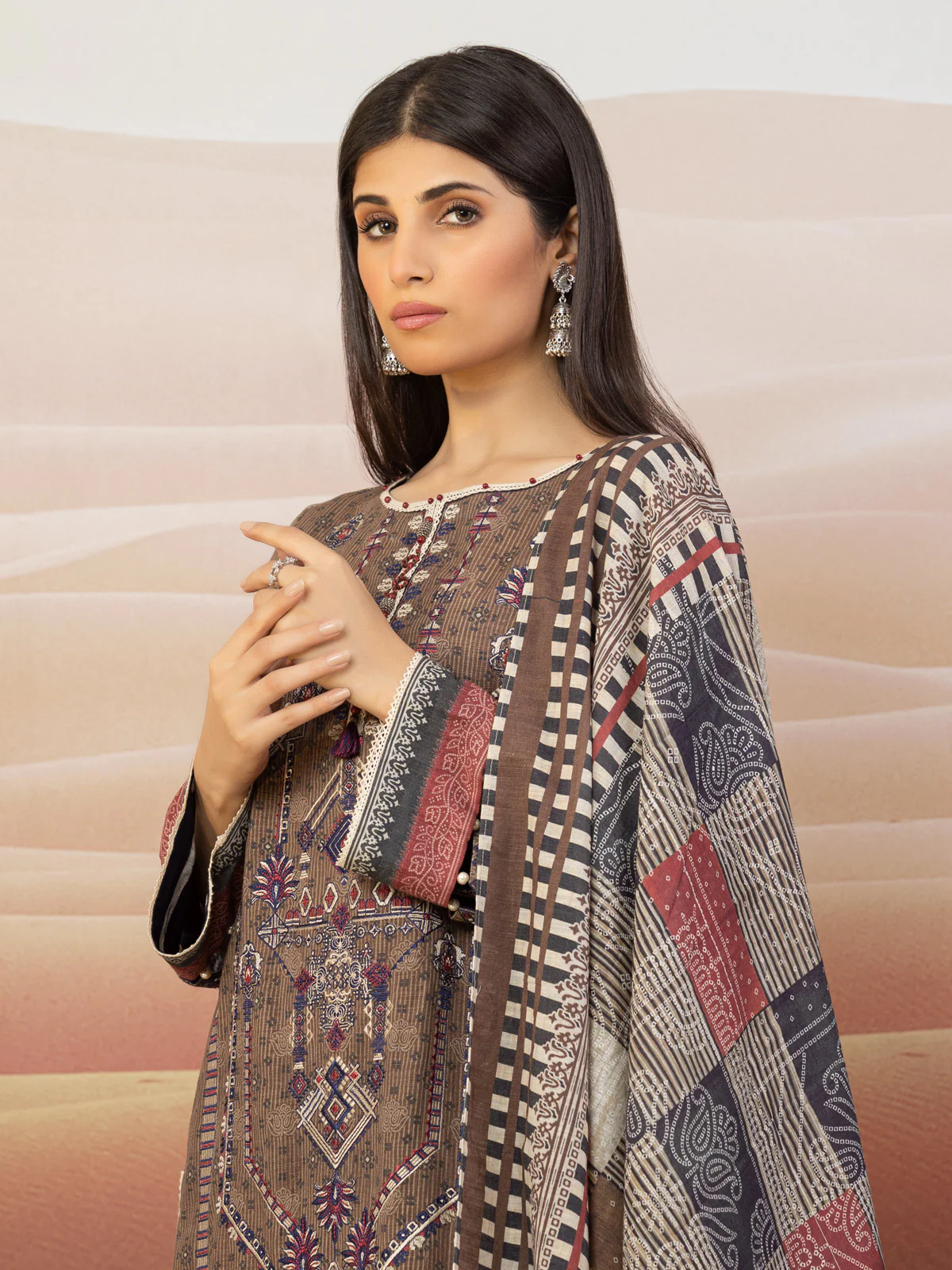 Embroidered Crepe Suit - EWU22V10-25017 - Image 2
