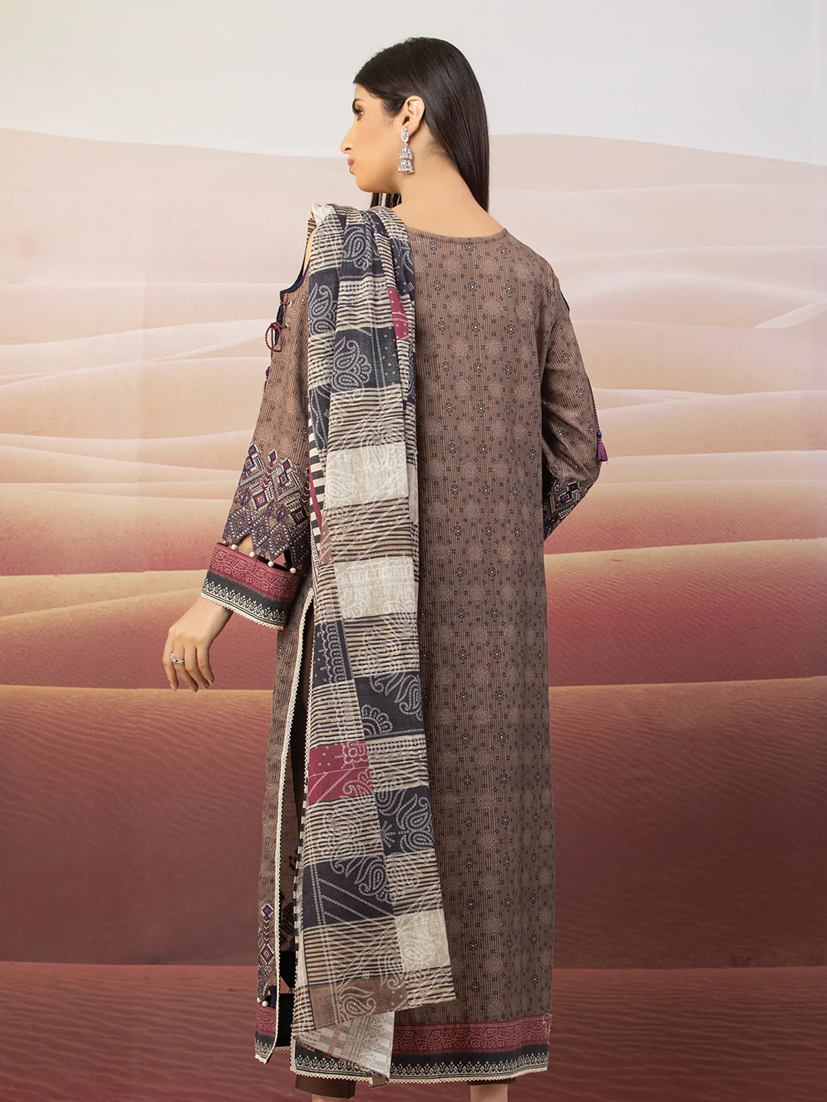 Embroidered Crepe Shirt Trouser - EWU22V10-25017ST - Image 7