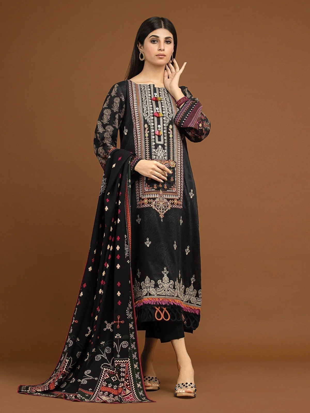 Embroidered Viscose Suit - EWU22V13-24035XXL