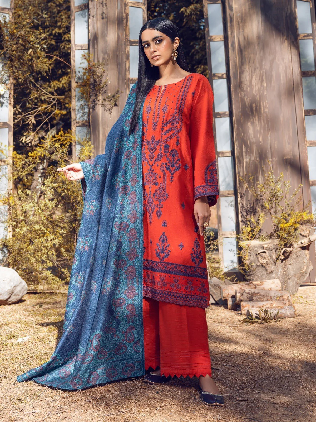 Embroidered Marina Twill Suit - EWU22V14-25050