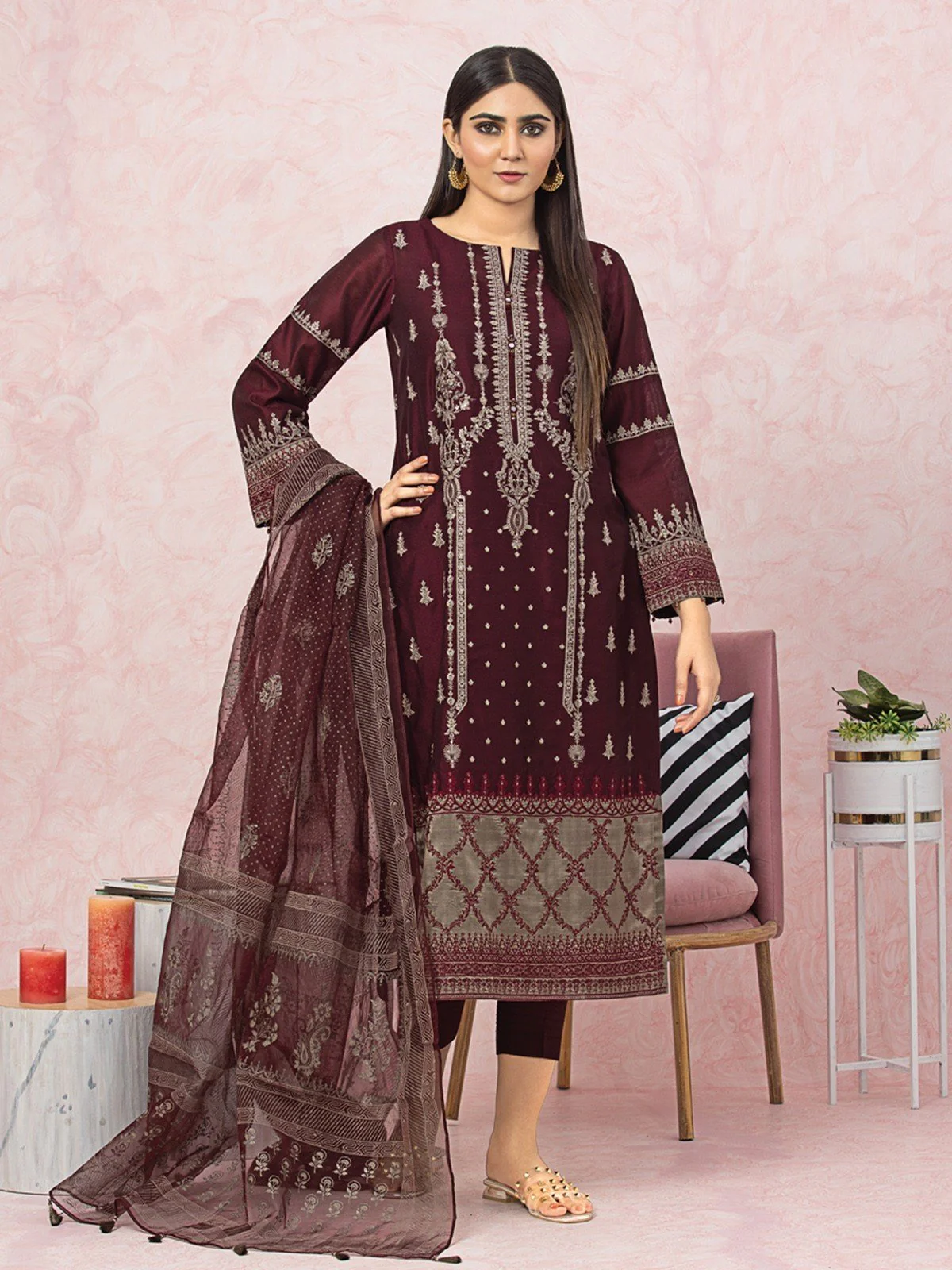 Embroidered Net Suit - EWU22V15-25084