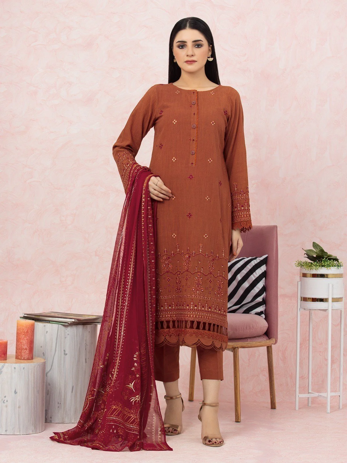 Embroidered Cross Hatch Suit - EWU22V17-26499