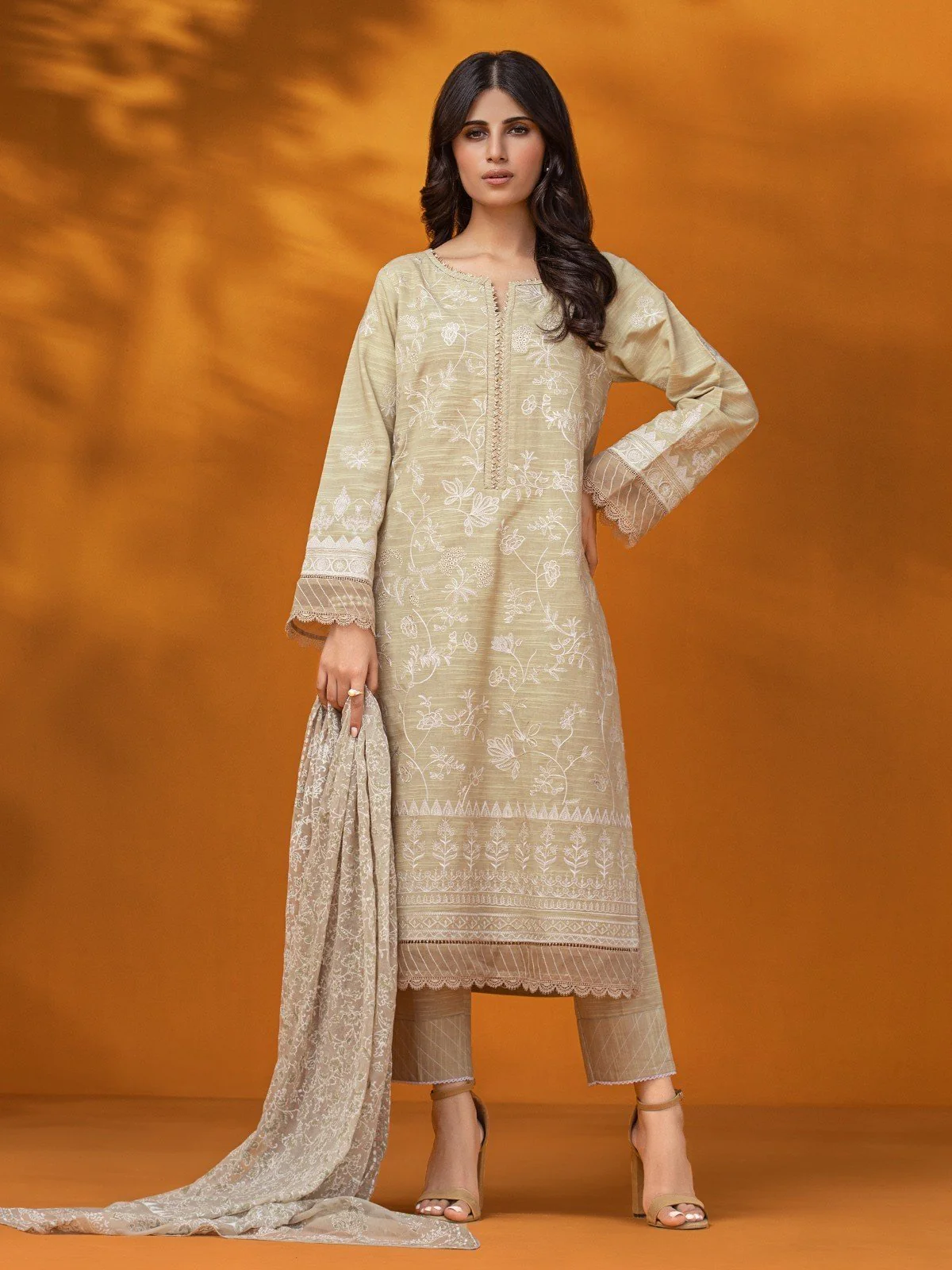 Embroidered Cross Hatch Suit - EWU22V17-26494