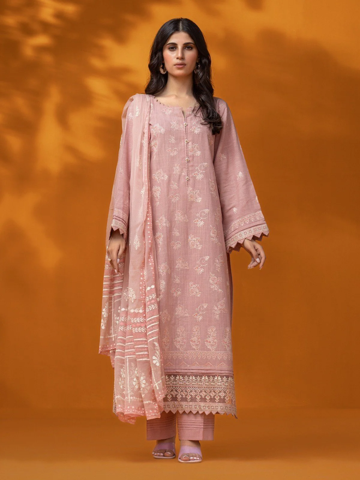 Embroidered Cross Hatch Suit - EWU22V17-26498