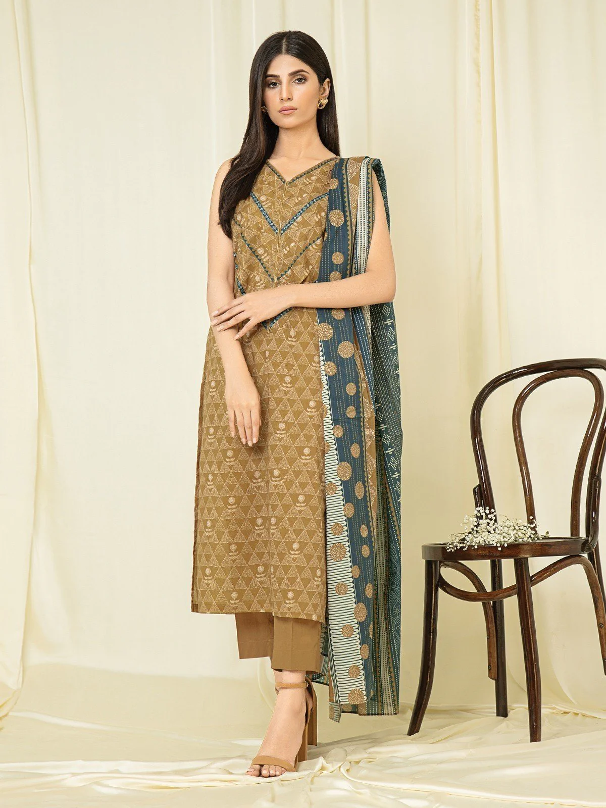 Printed Lawn Suit - EWU23A1-26008