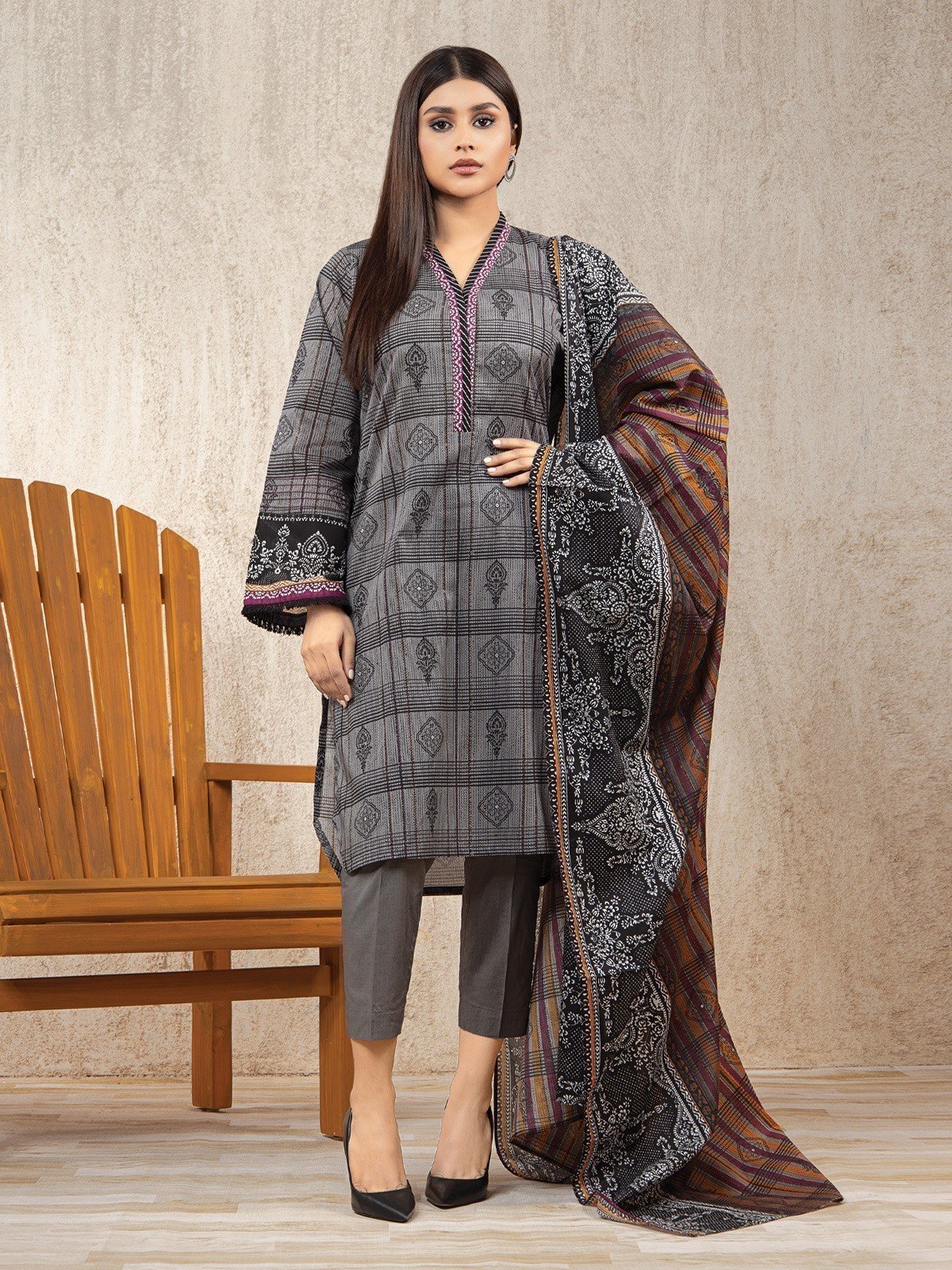 Printed Lawn Suit - EWU23A1-26157