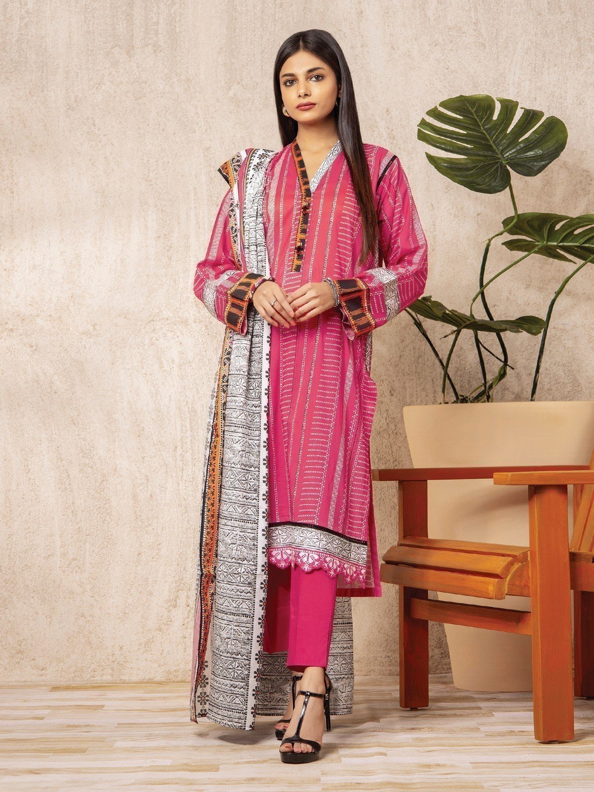 Printed Lawn Suit - EWU23A1-26171