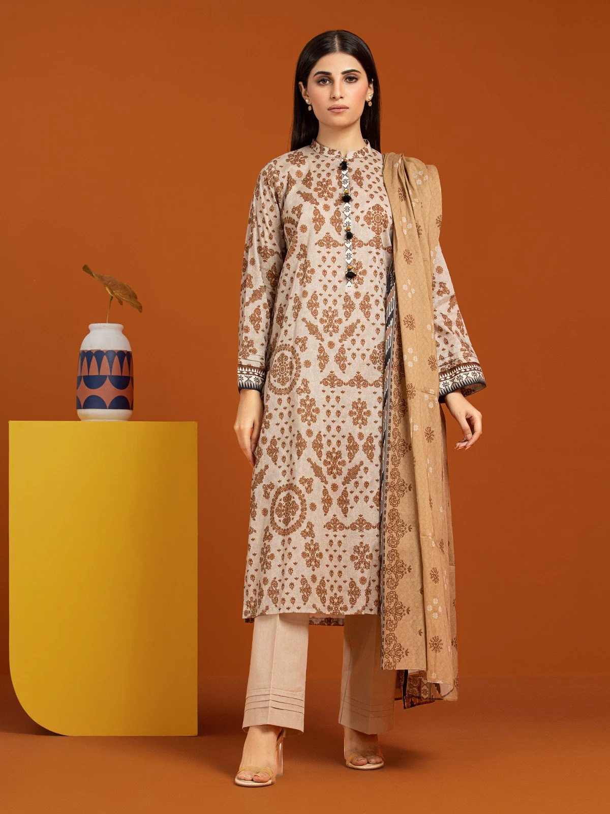 Printed Khaddar Suit - EWU23A3-27014-3P