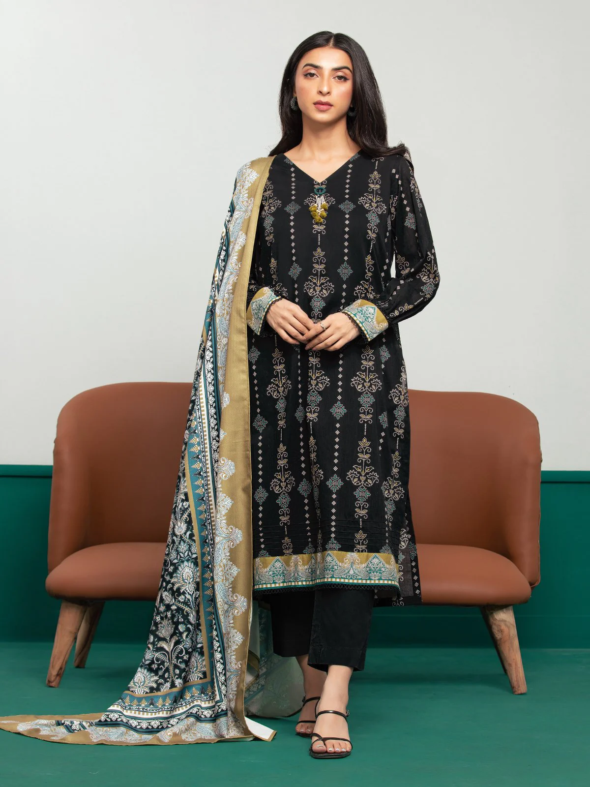 Printed Khaddar Shirt Dupatta - EWU23A3S-27607SD